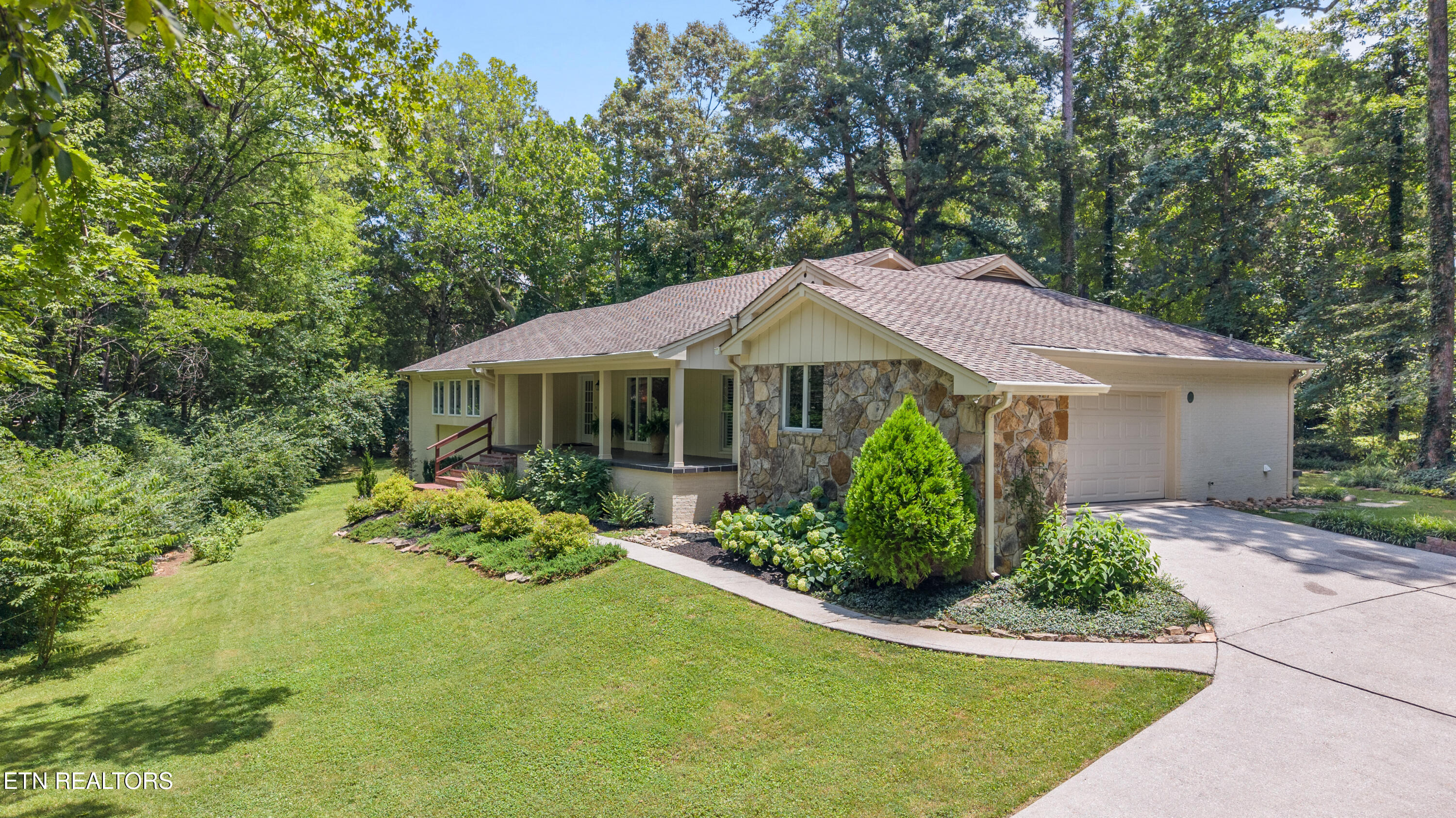 632 Augusta National Way Knoxville TN 37934