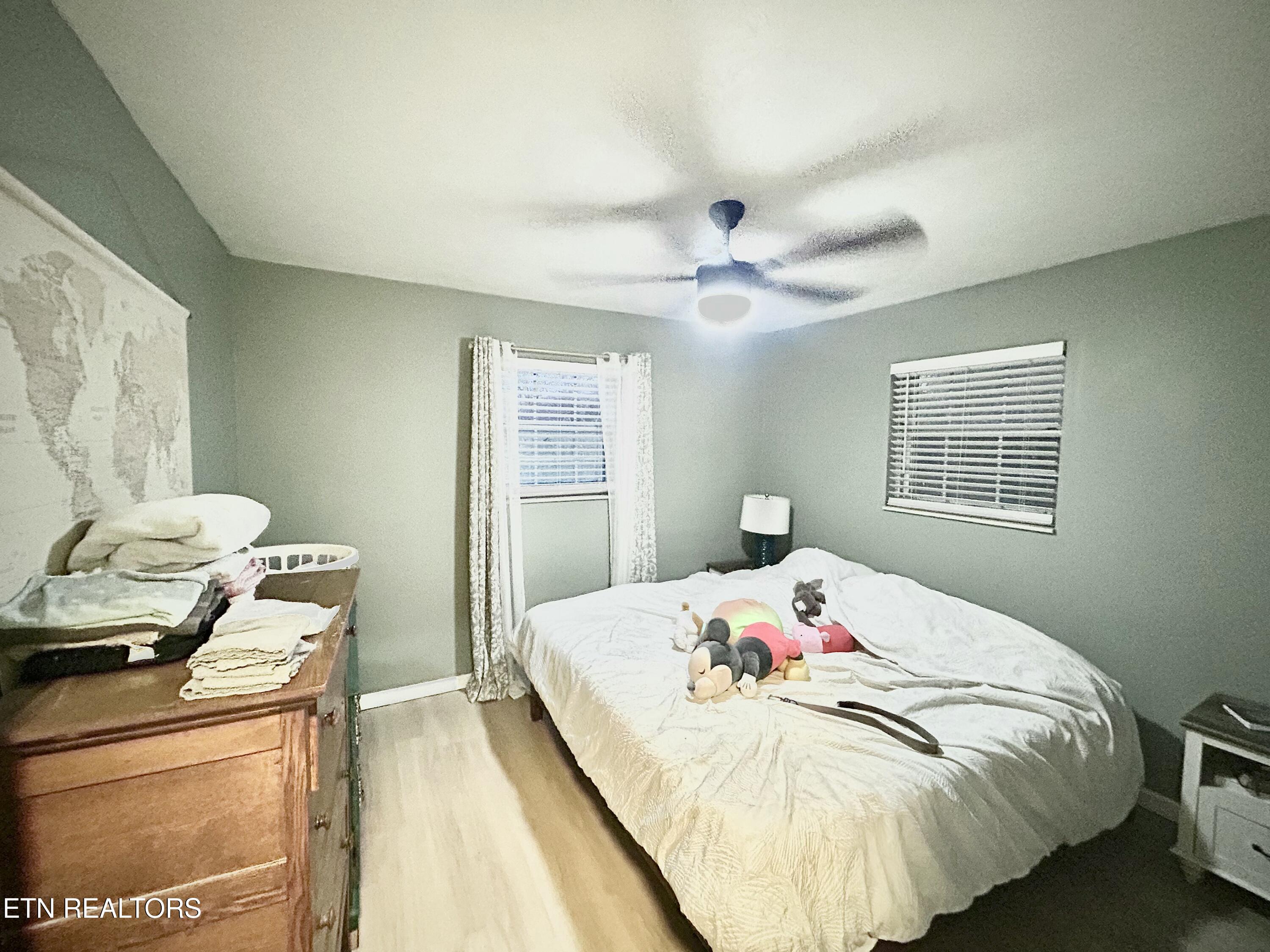 451 W Main Street Dandridge TN 37725