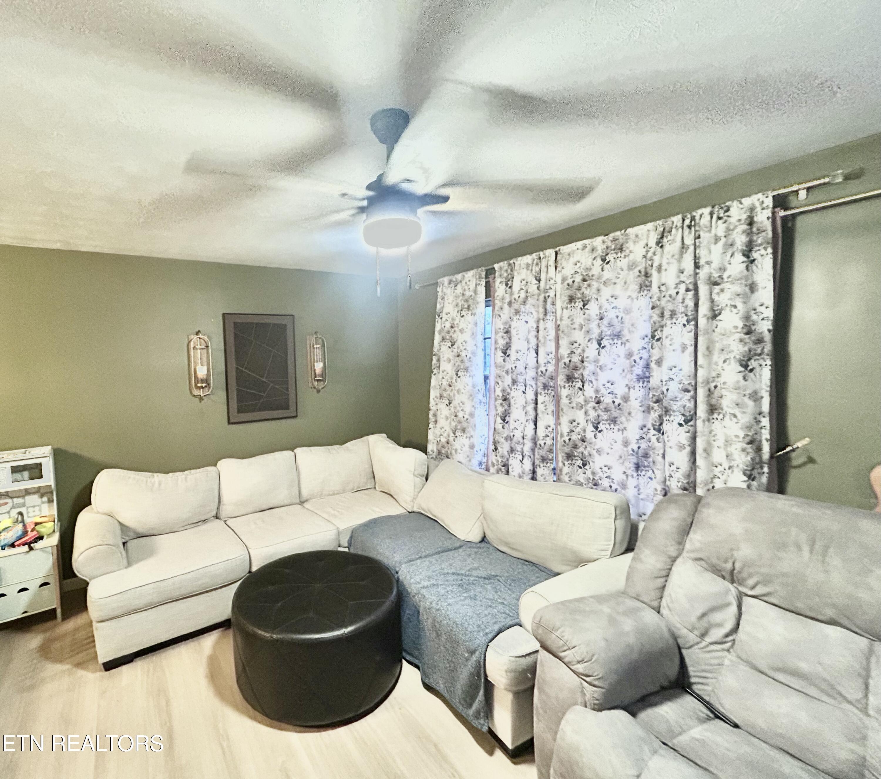 451 W Main Street Dandridge TN 37725