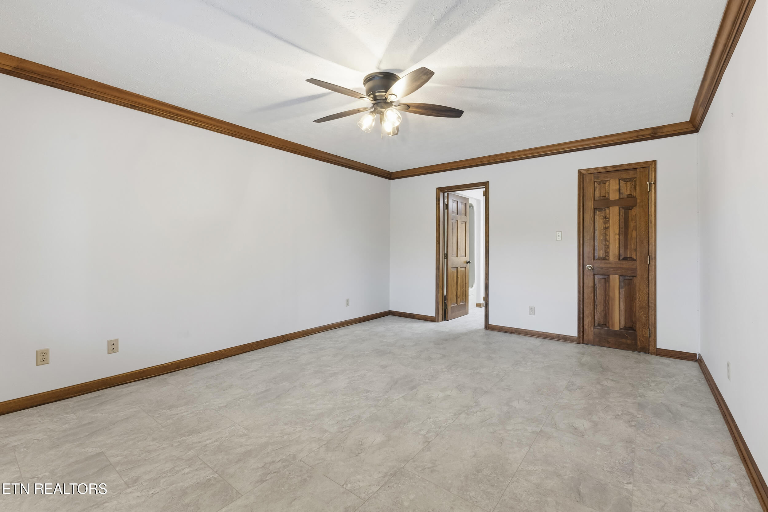 10024 Casa Real Cove Knoxville TN 37922