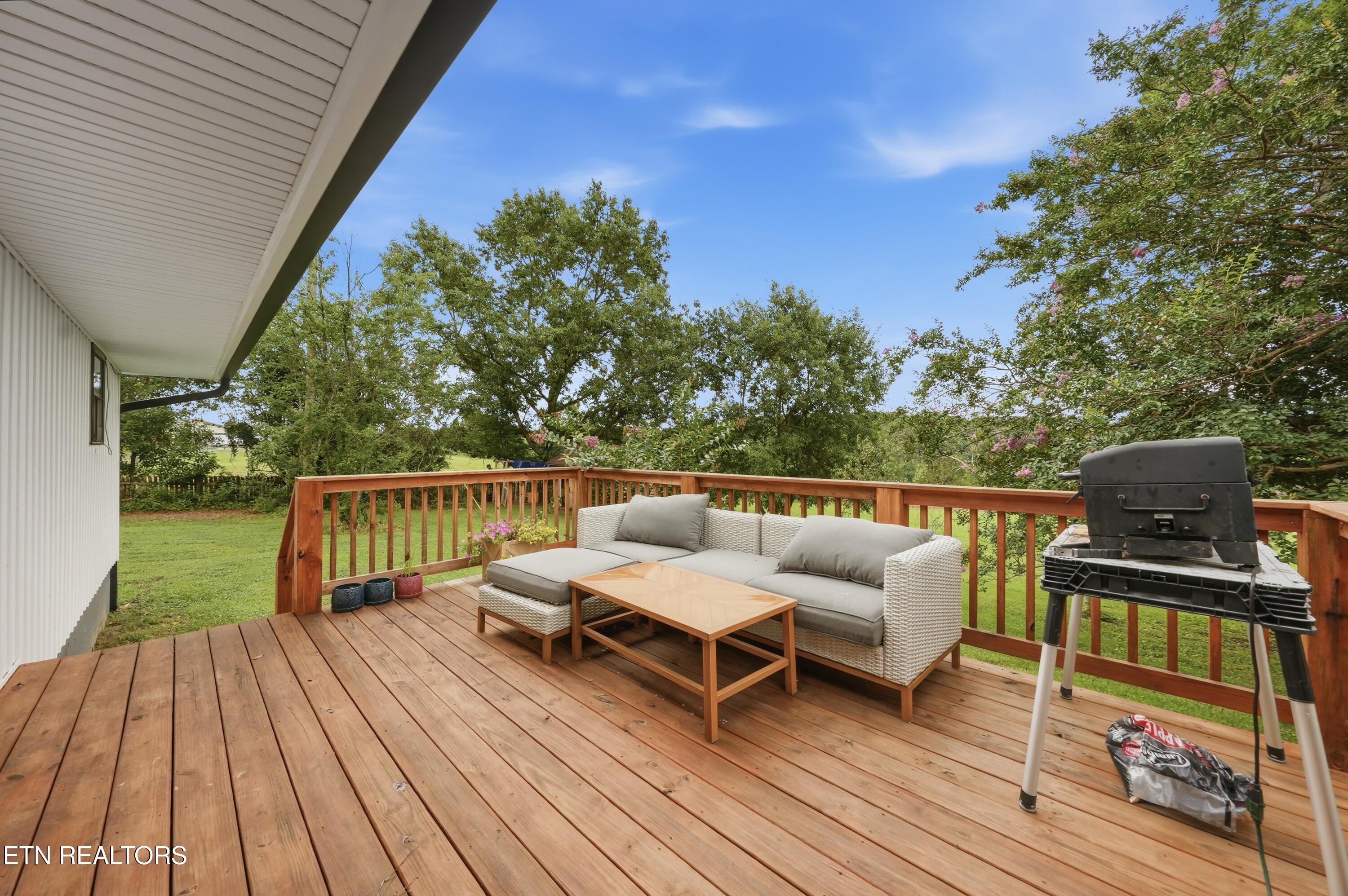 212 Copenhaver Road Lenoir City TN 37771