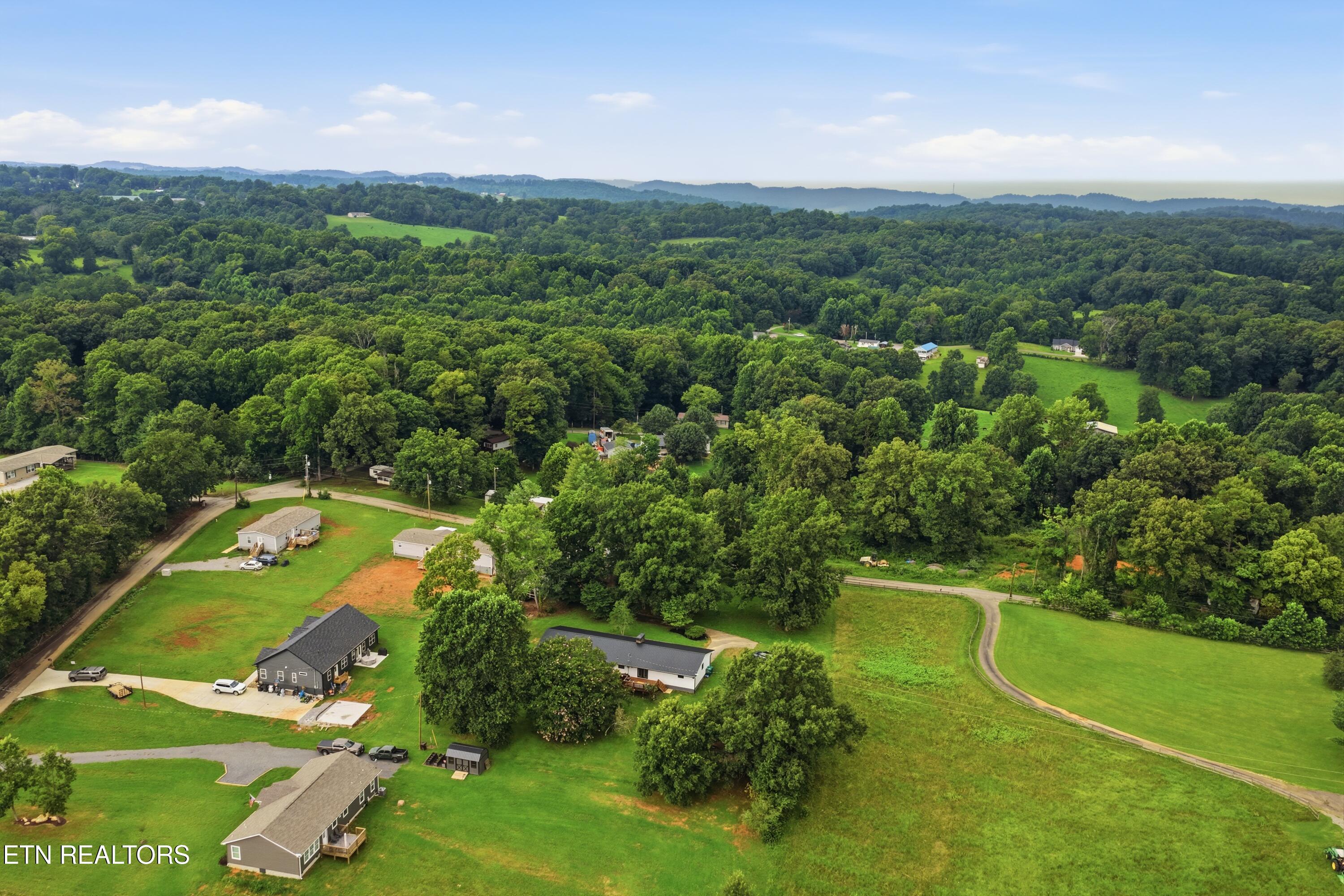 212 Copenhaver Road Lenoir City TN 37771