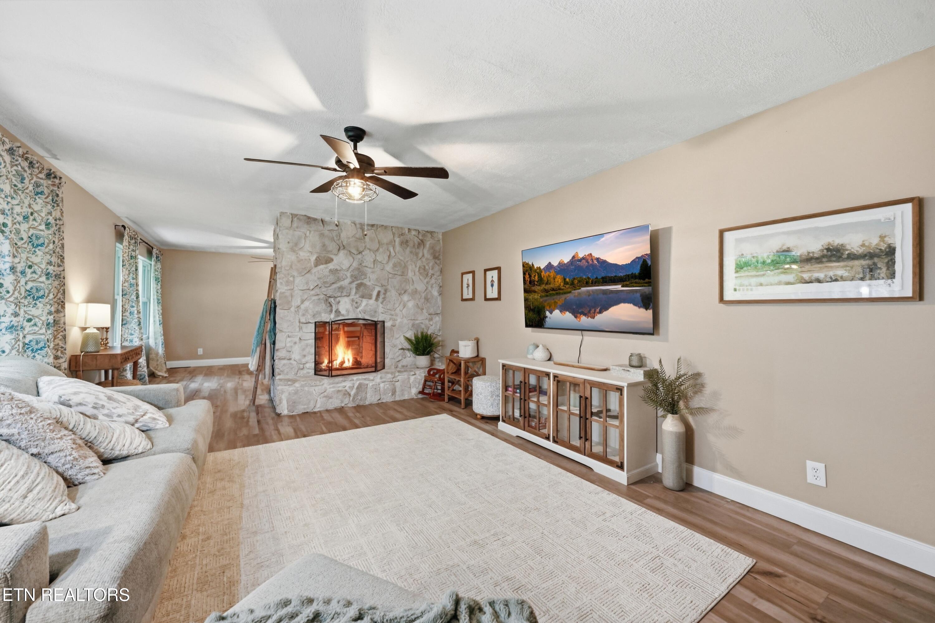 212 Copenhaver Road Lenoir City TN 37771