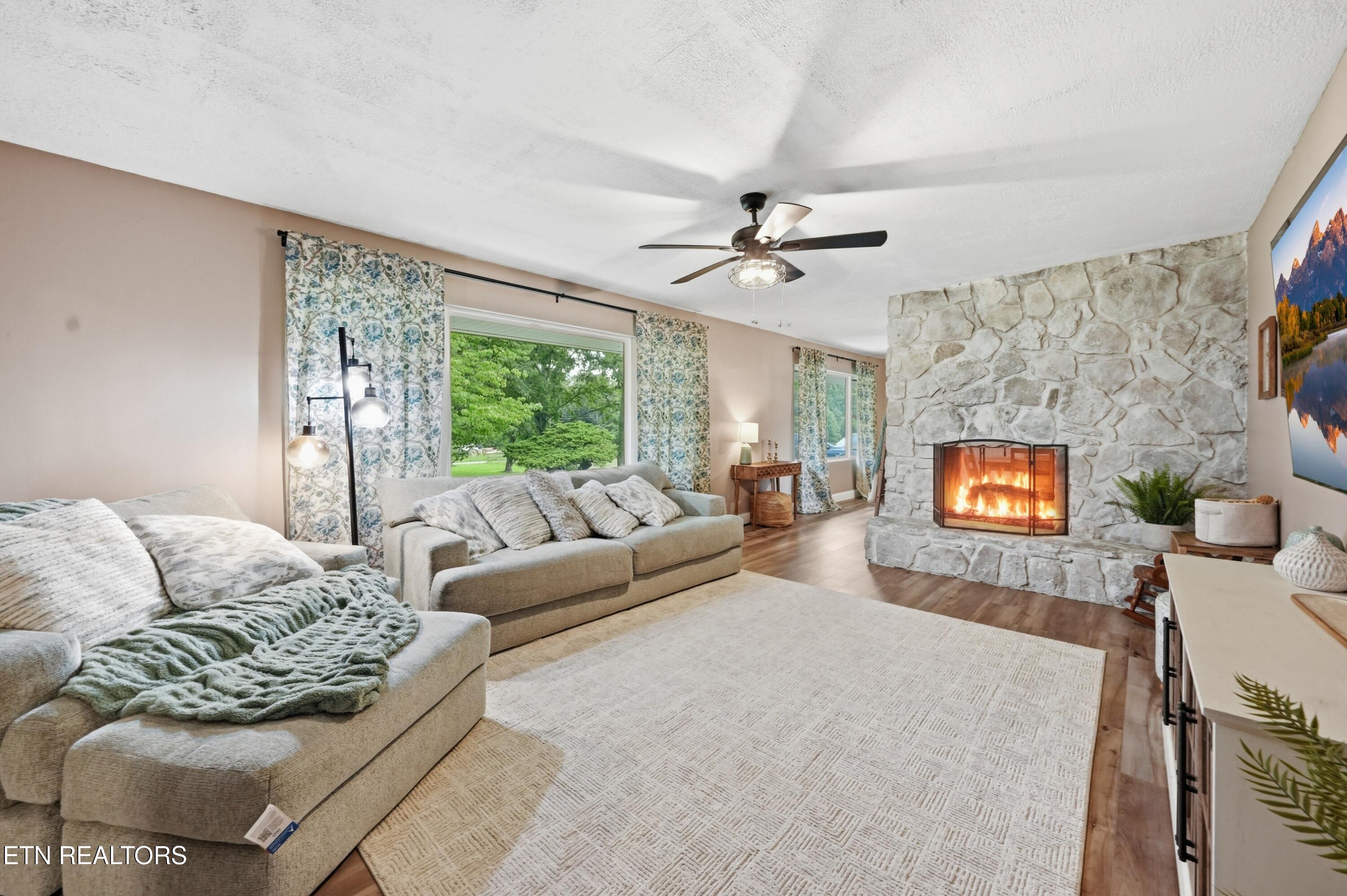212 Copenhaver Road Lenoir City TN 37771