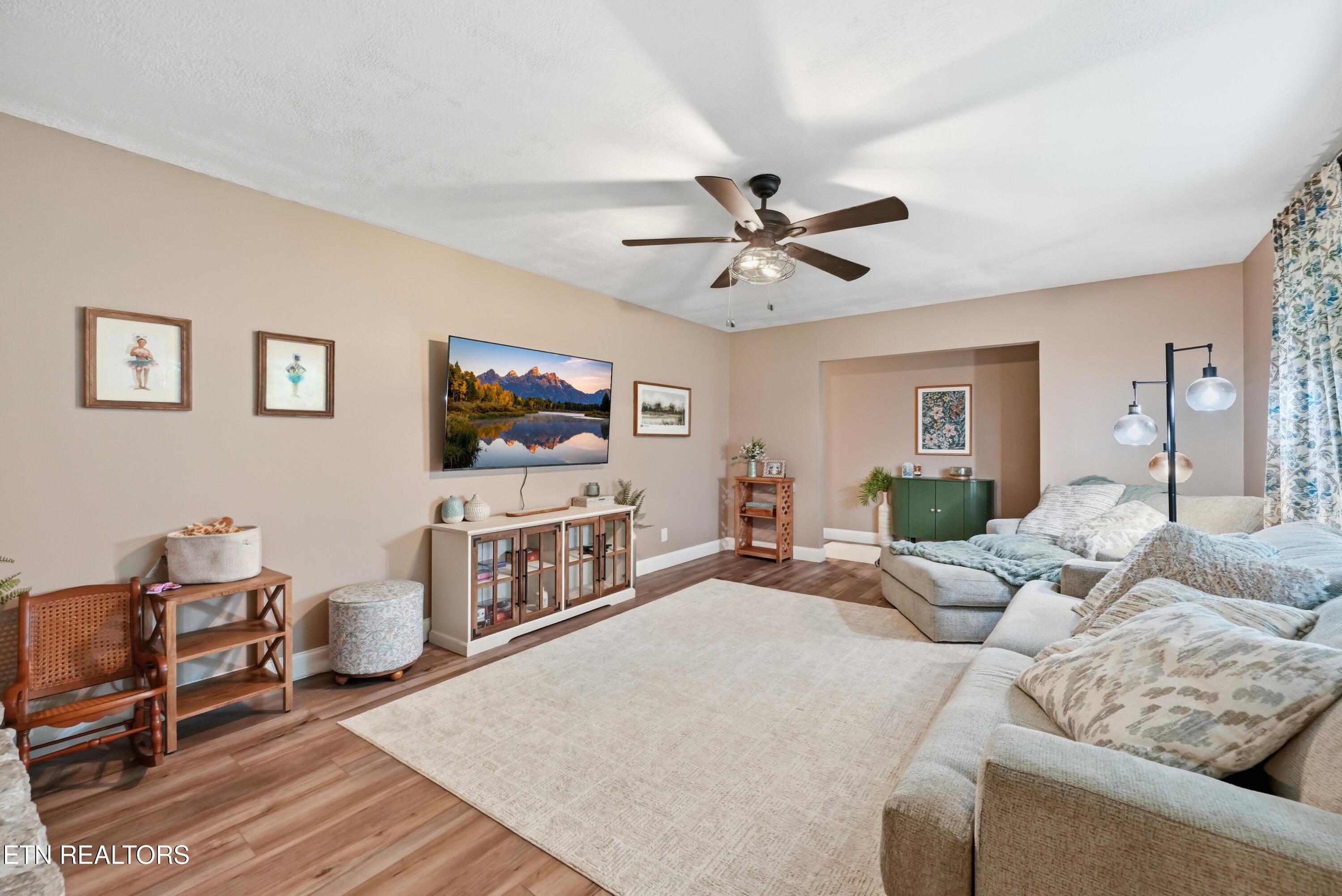 212 Copenhaver Road Lenoir City TN 37771