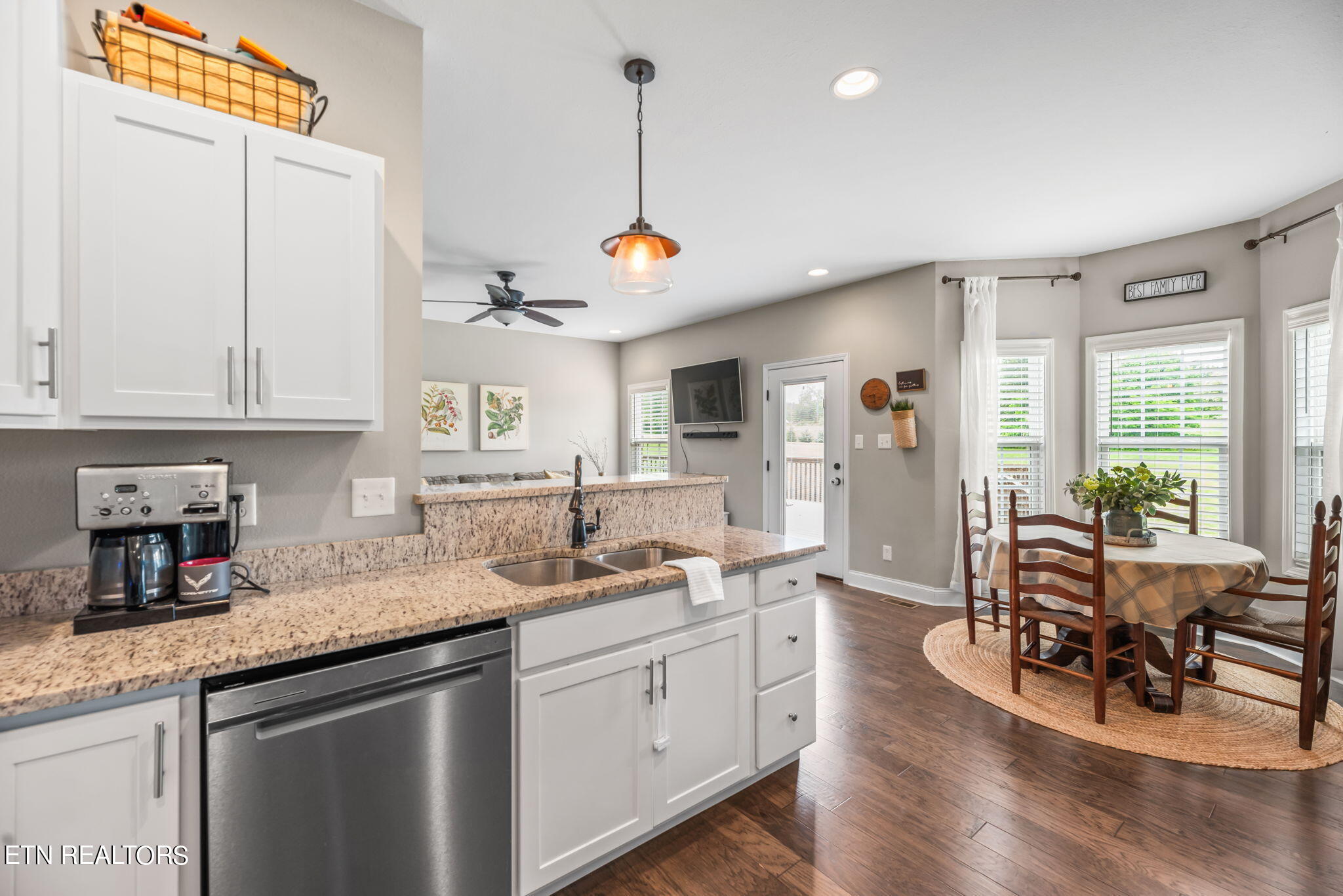 5737 Sawyers Green Trail Seymour TN 37865