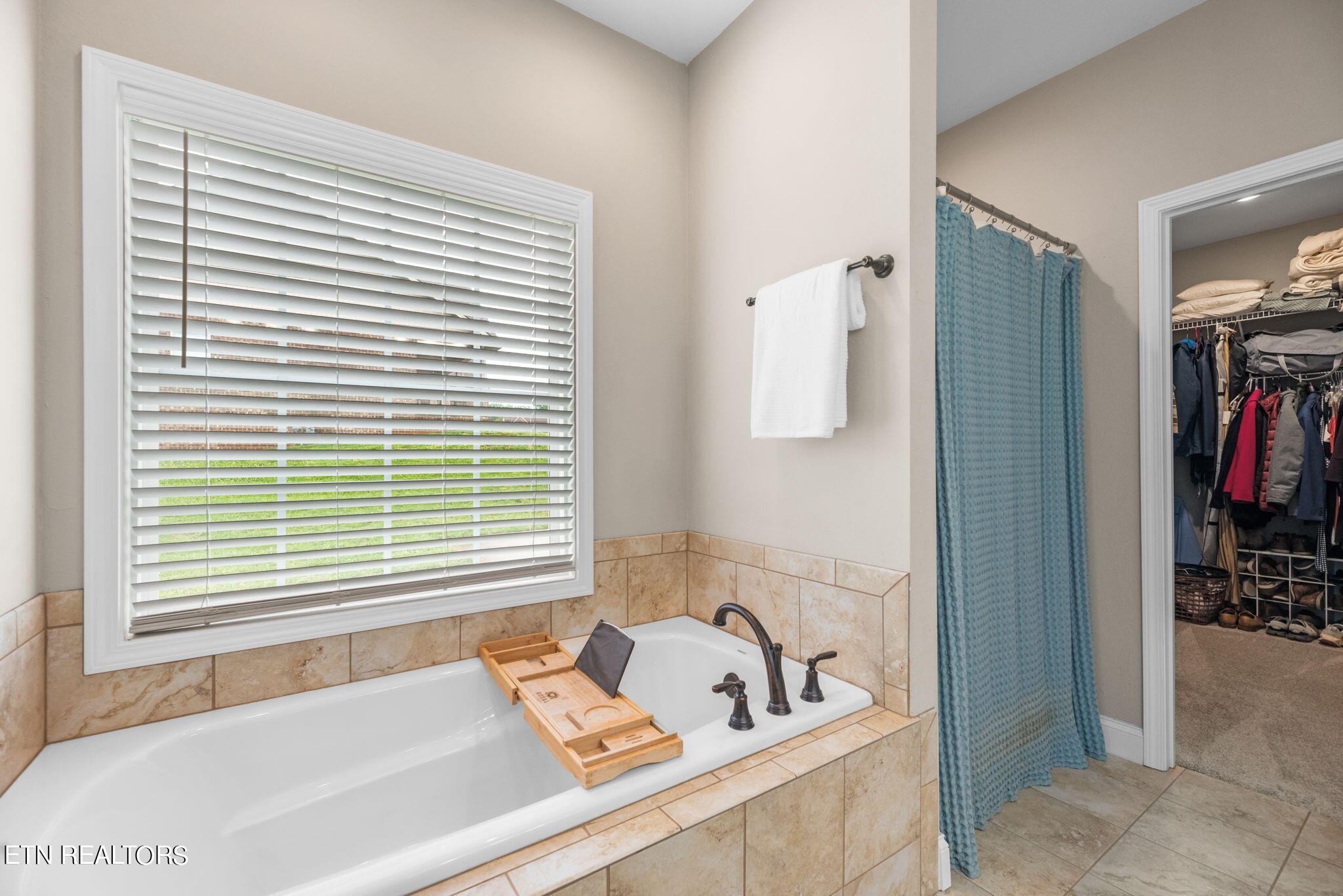 5737 Sawyers Green Trail Seymour TN 37865