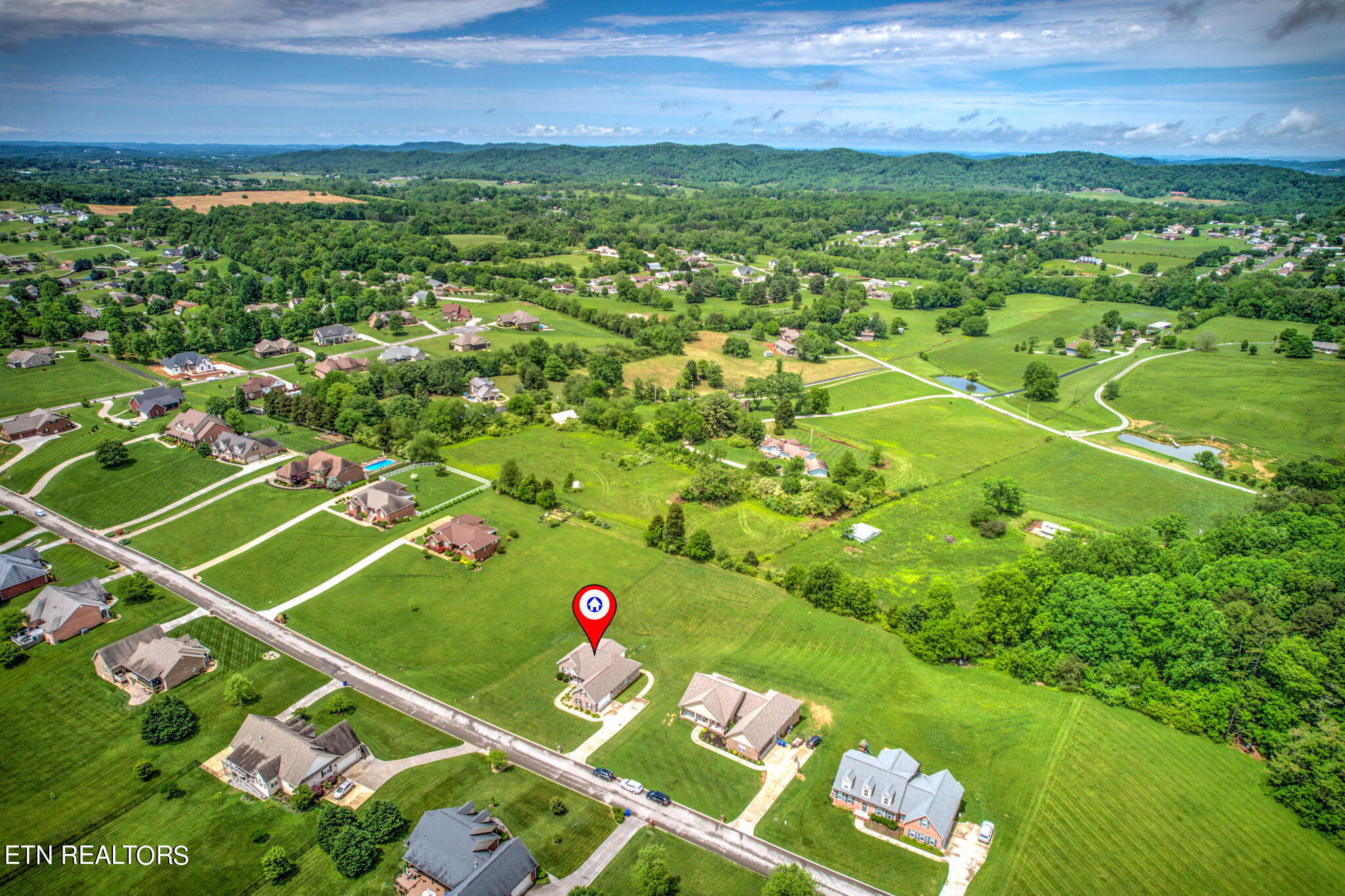 5737 Sawyers Green Trail Seymour TN 37865