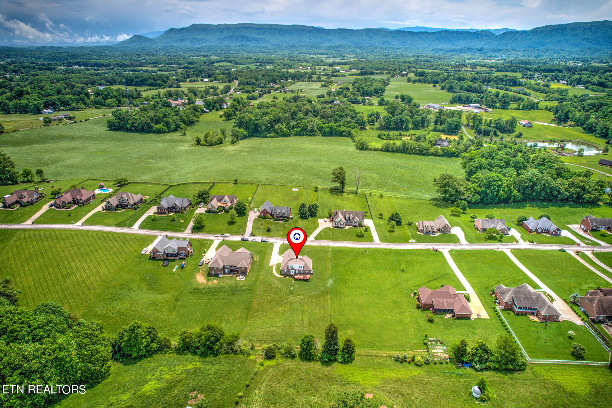 5737 Sawyers Green Trail Seymour TN 37865