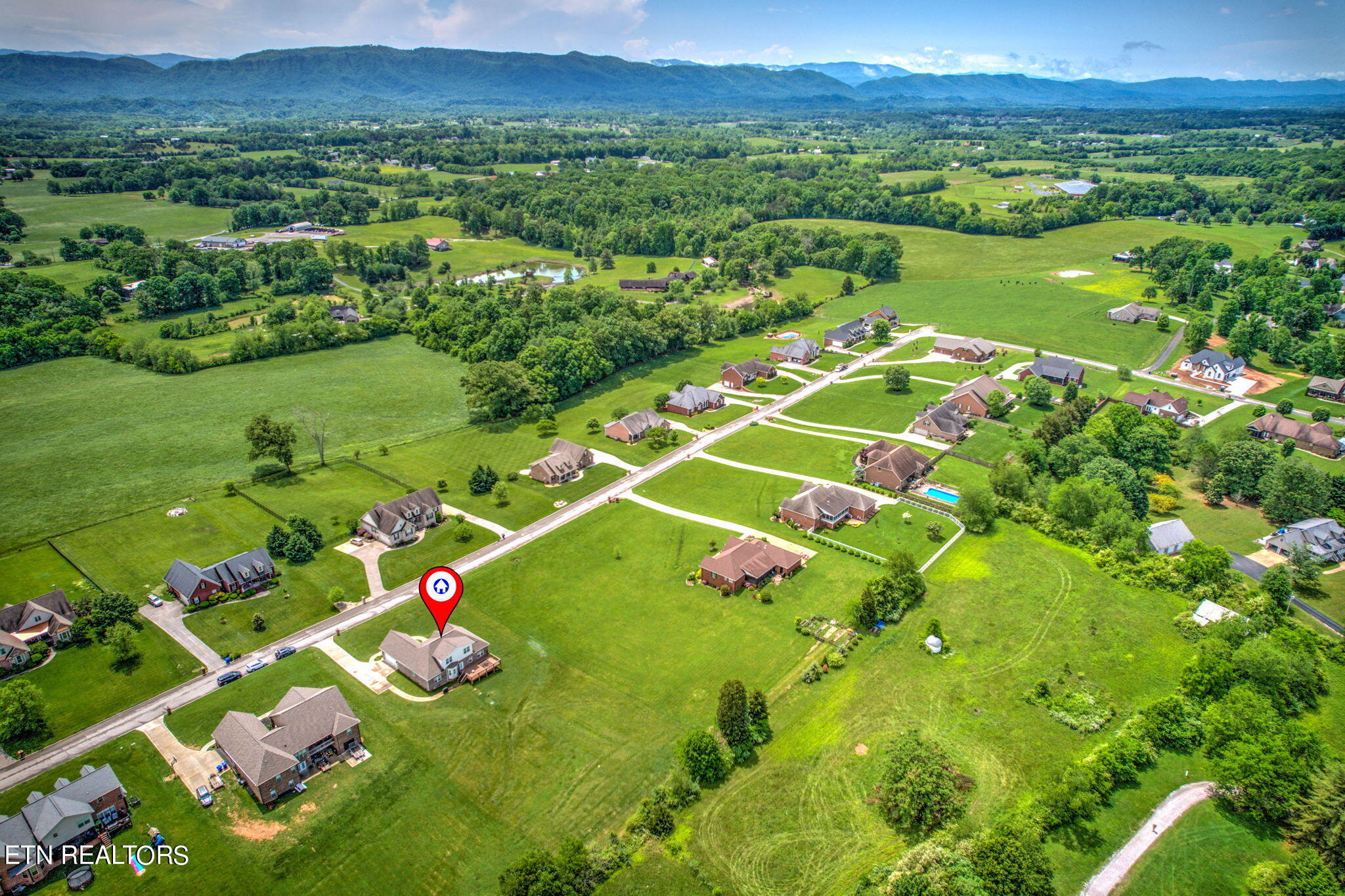 5737 Sawyers Green Trail Seymour TN 37865