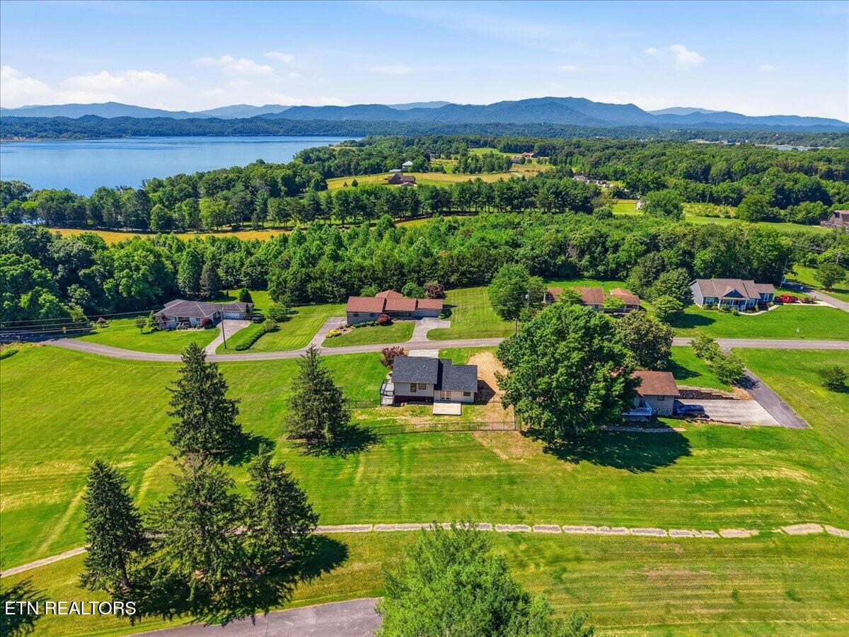 3514 E Atherton Lane Baneberry TN 37890