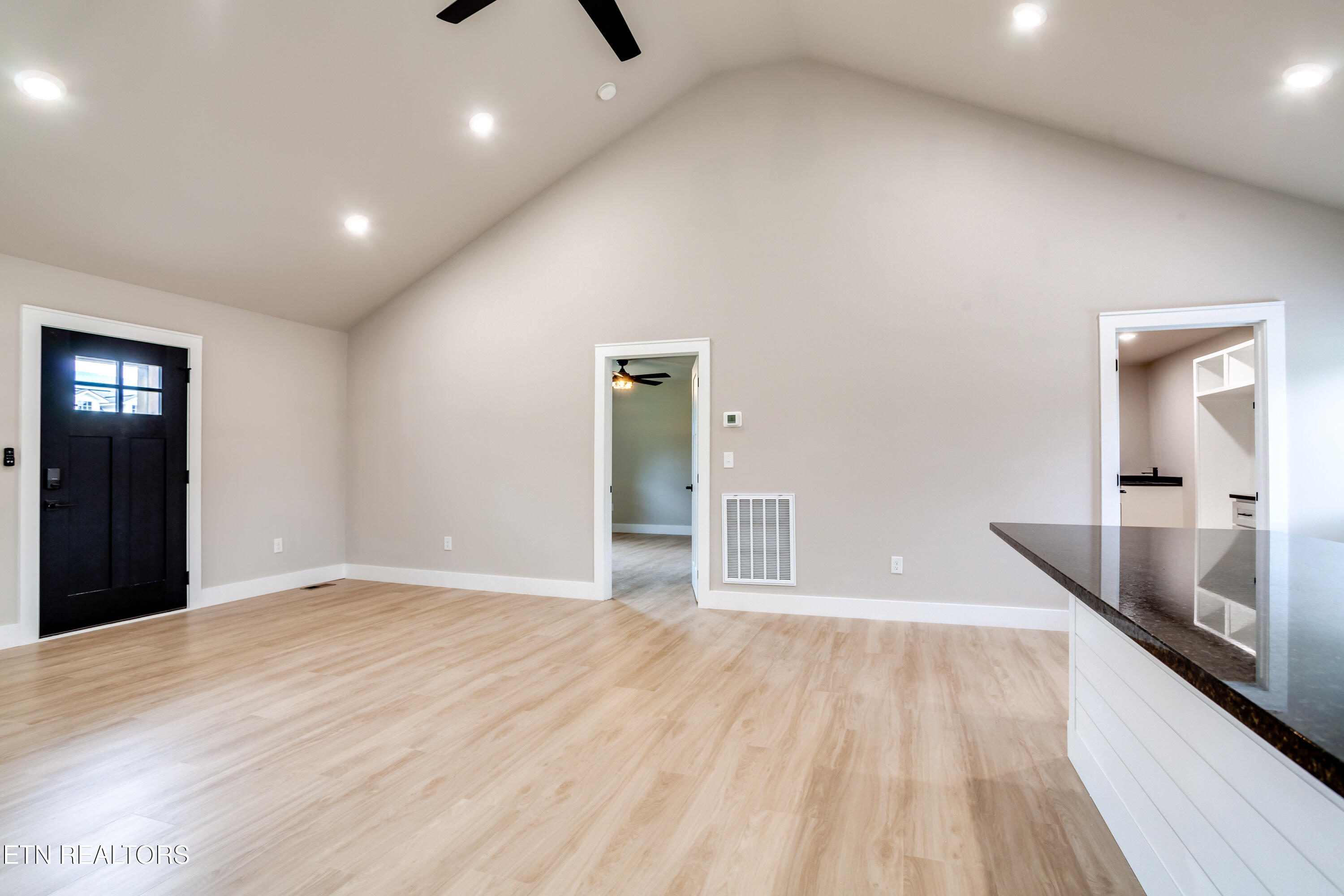 200 Farris Circle Lafollette TN 37766
