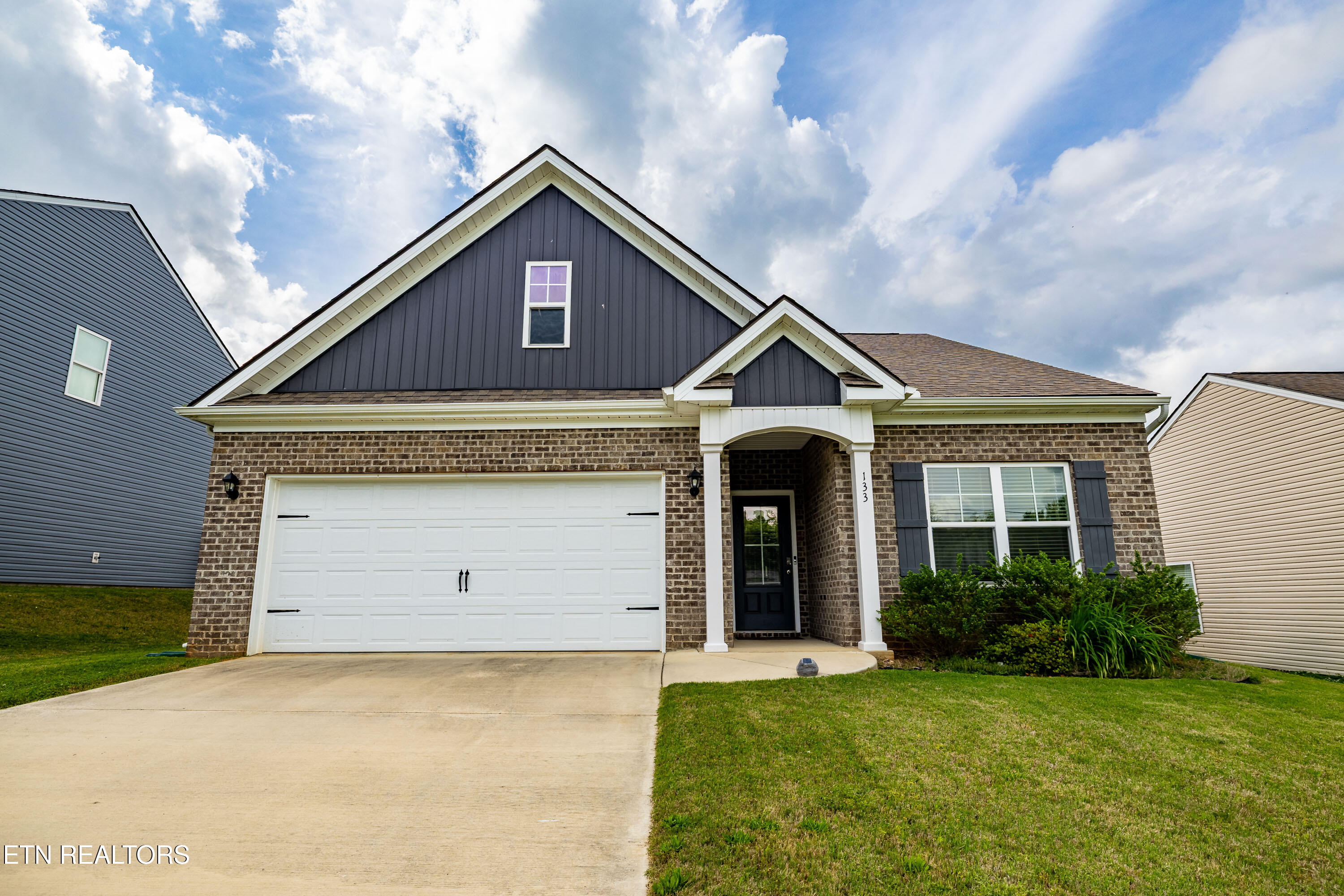 133 Ashe Avenue Lenoir City TN 37771