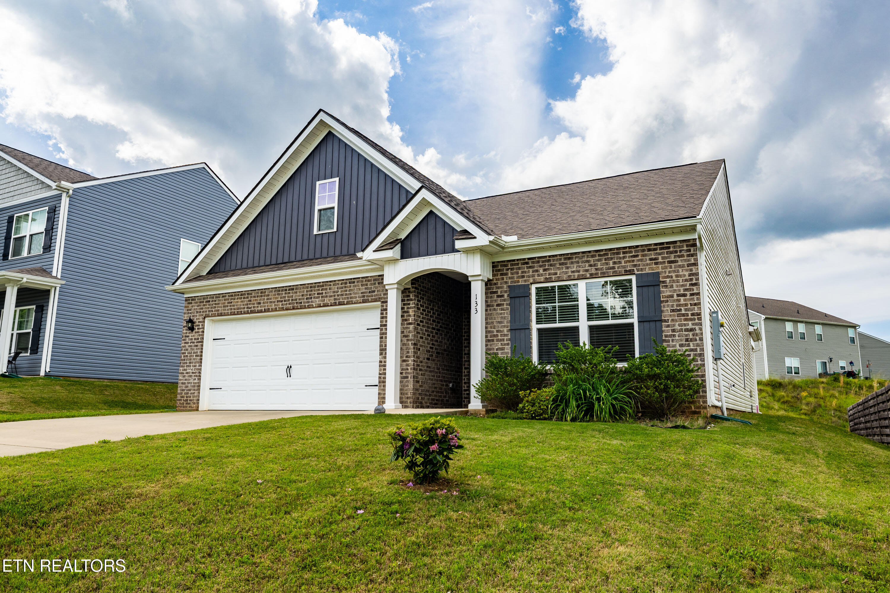 133 Ashe Avenue Lenoir City TN 37771