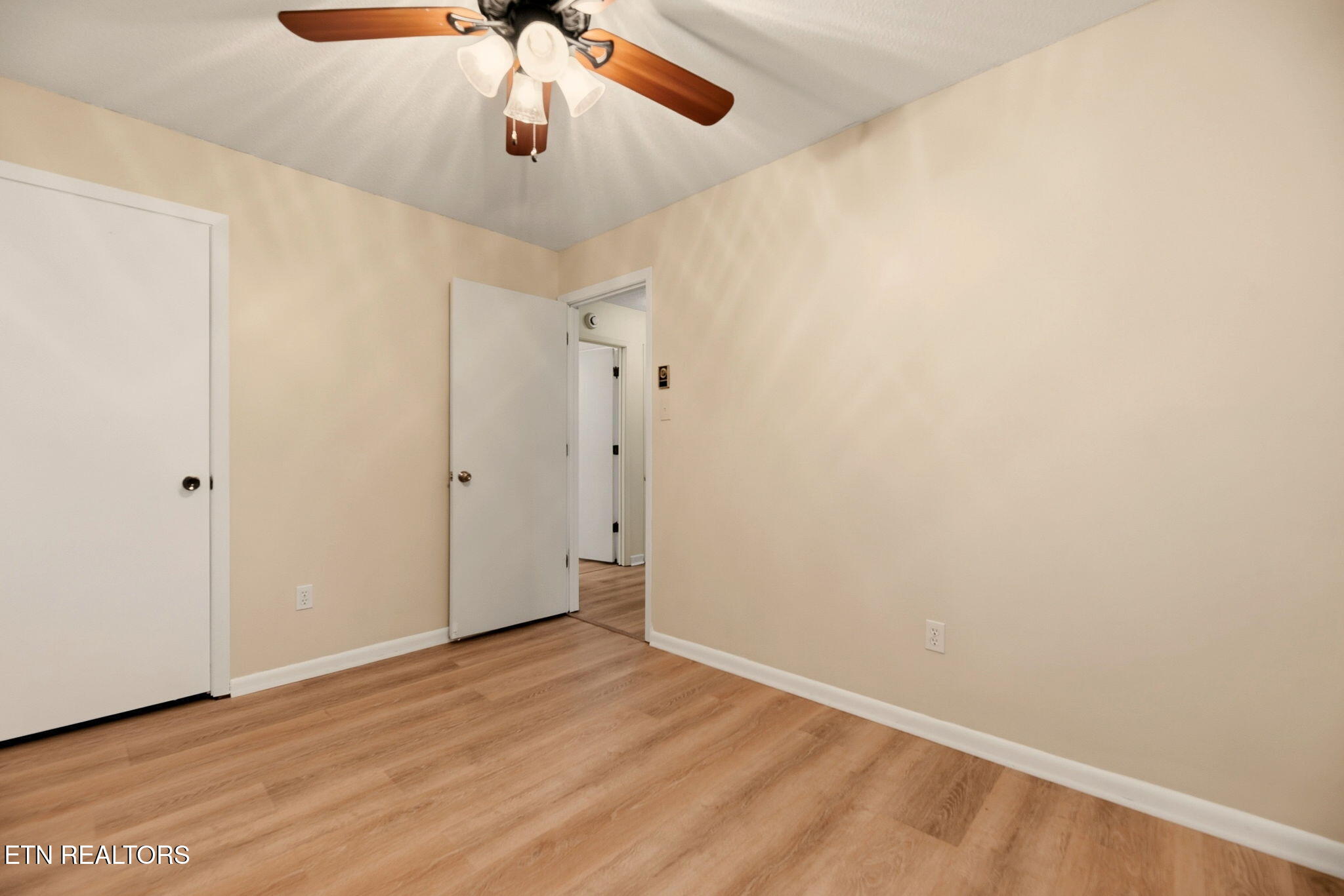 610 Red Bud Lane Oliver Springs TN 37840
