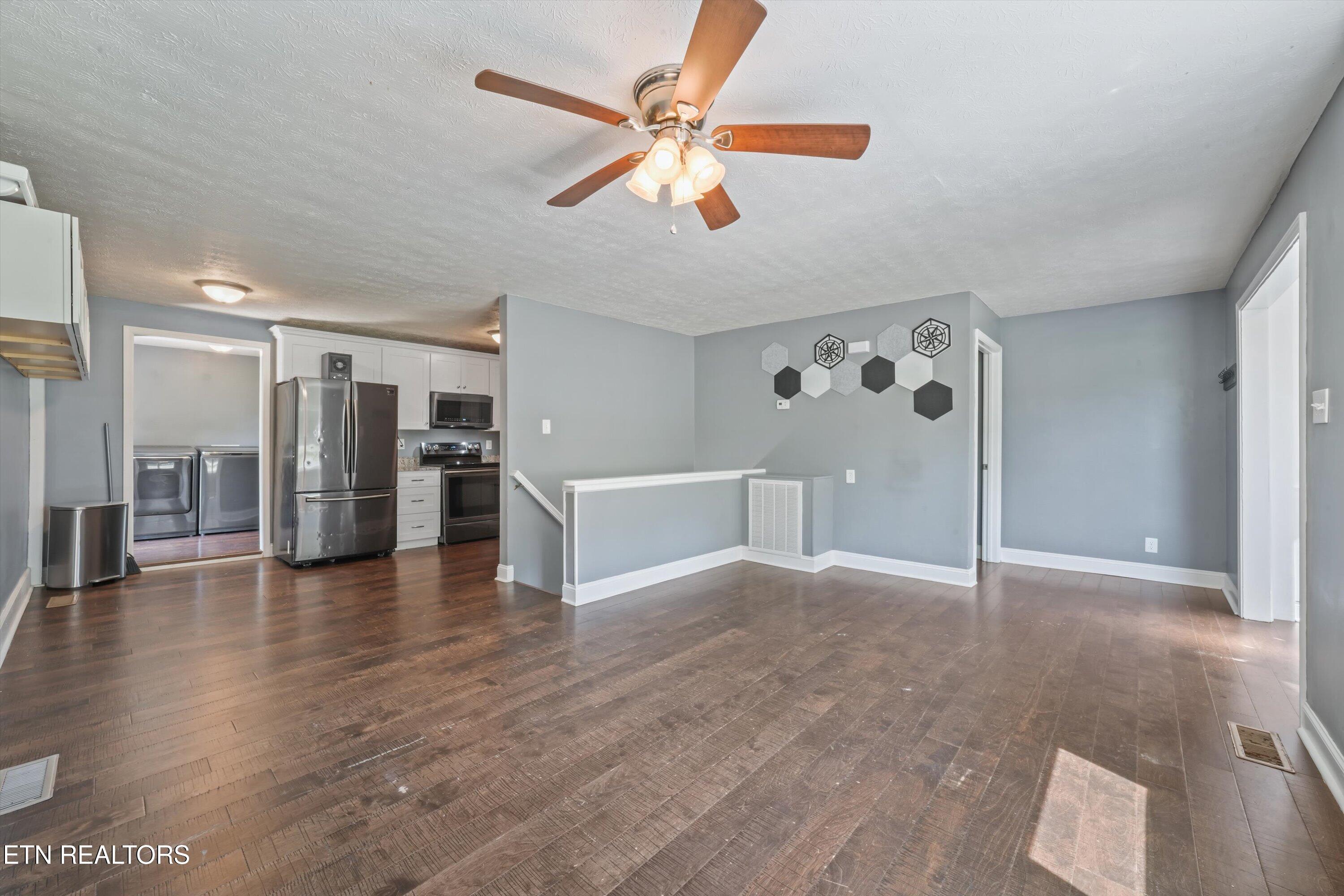 3311 Big Cove Lane Louisville TN 37777