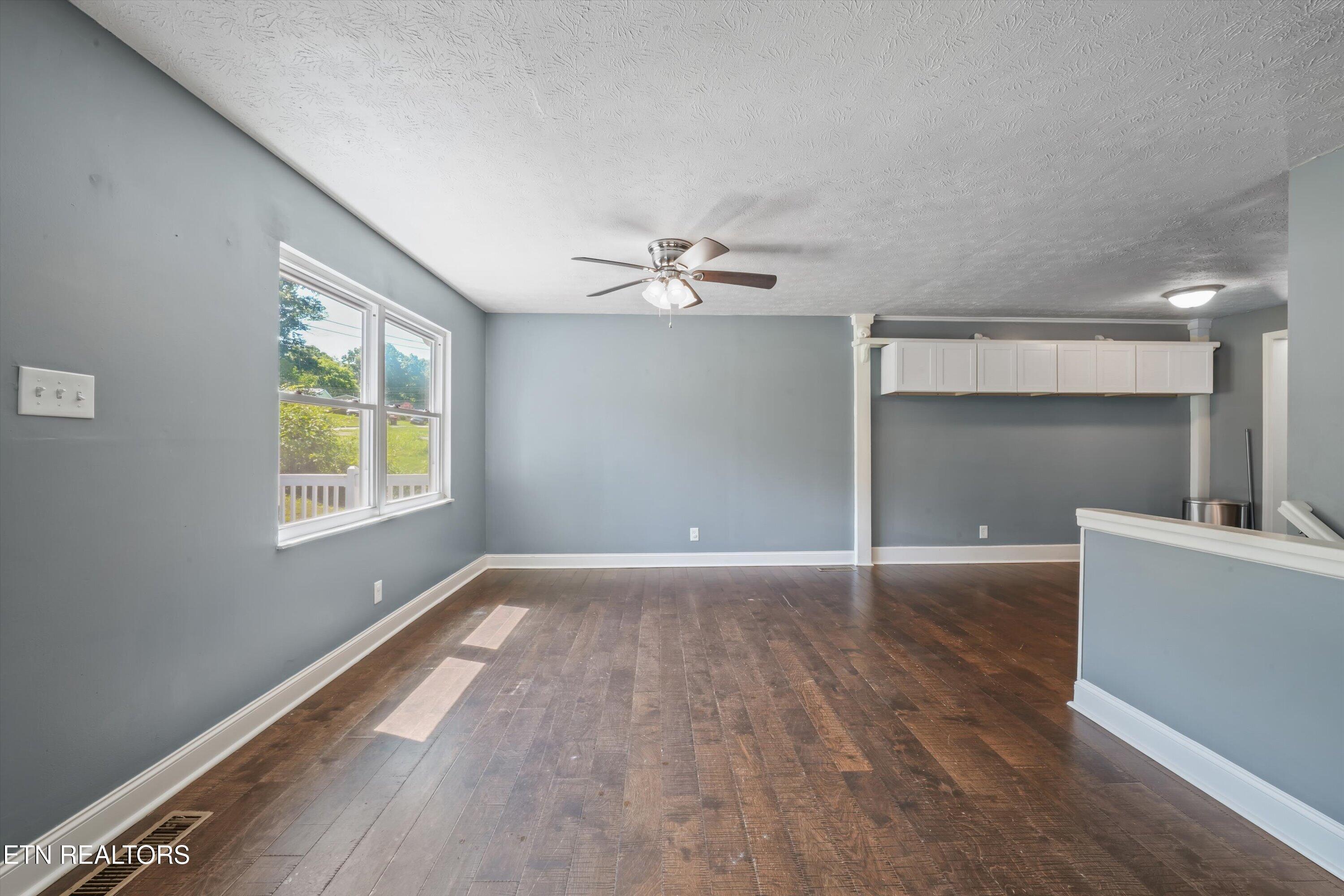 3311 Big Cove Lane Louisville TN 37777