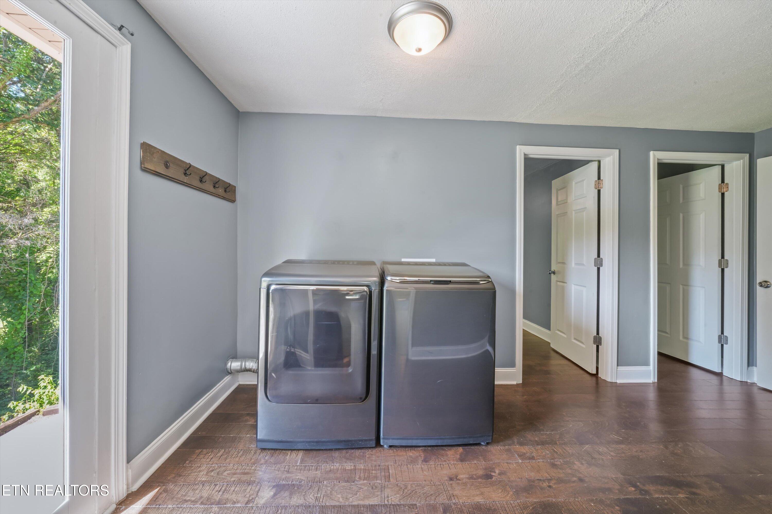3311 Big Cove Lane Louisville TN 37777
