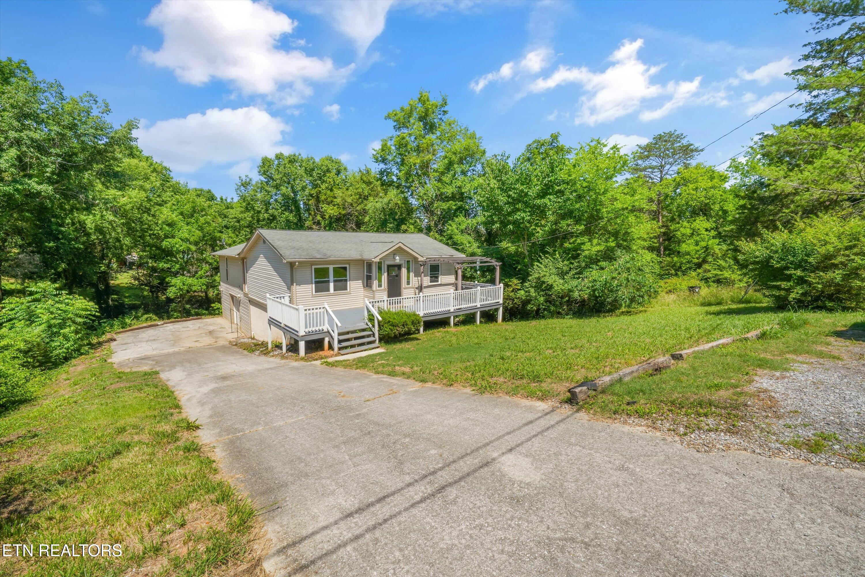 3311 Big Cove Lane Louisville TN 37777