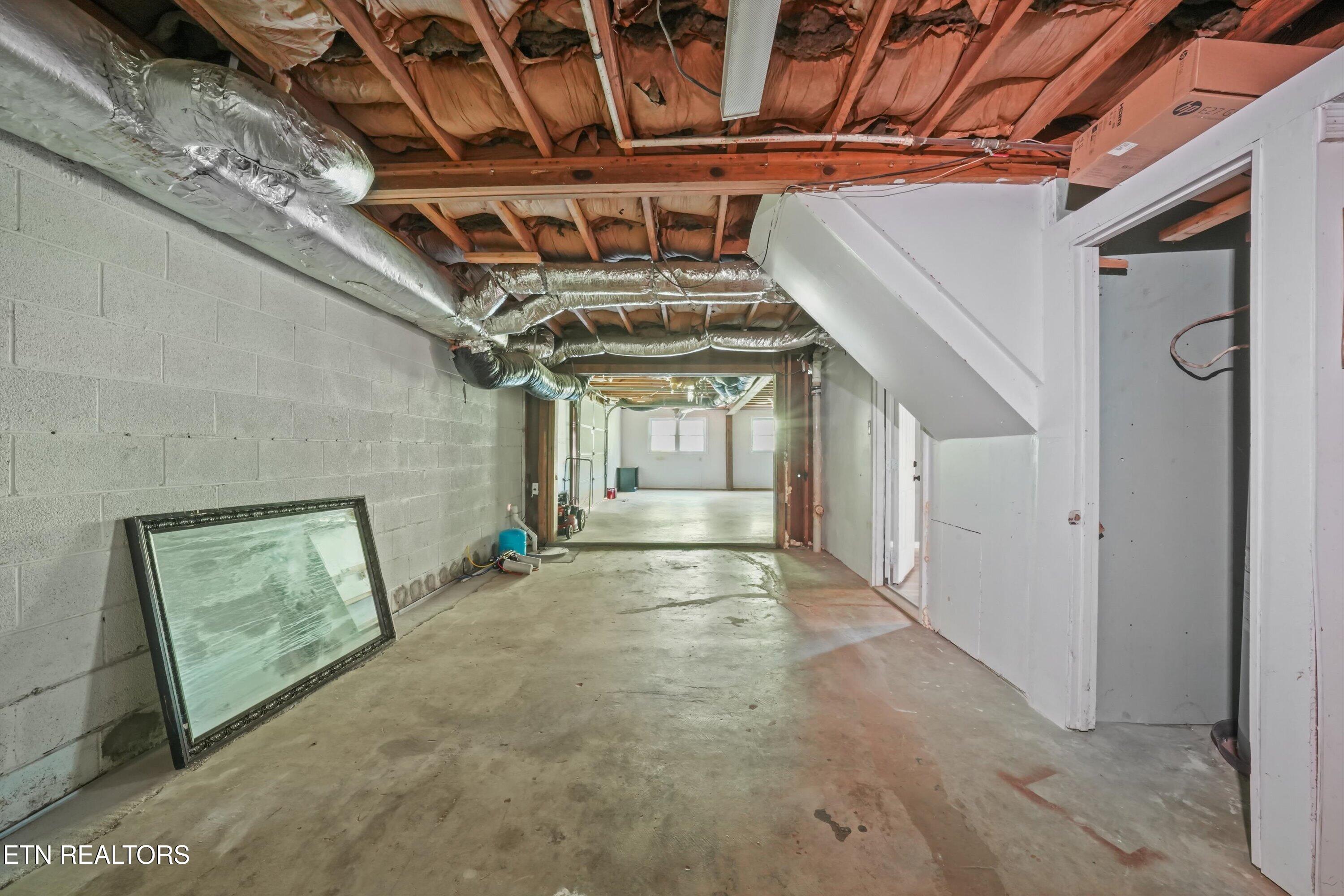 3311 Big Cove Lane Louisville TN 37777