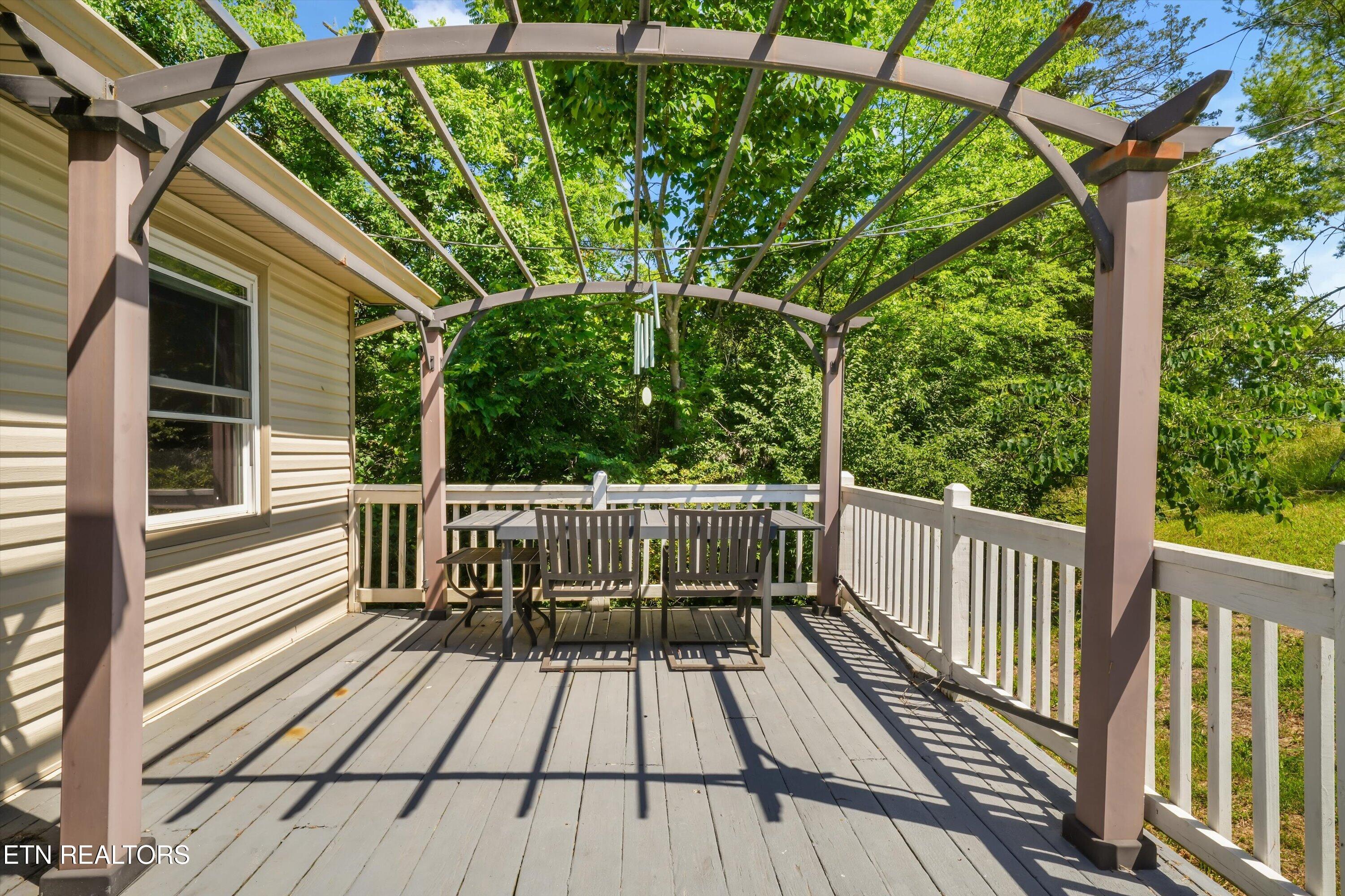 3311 Big Cove Lane Louisville TN 37777