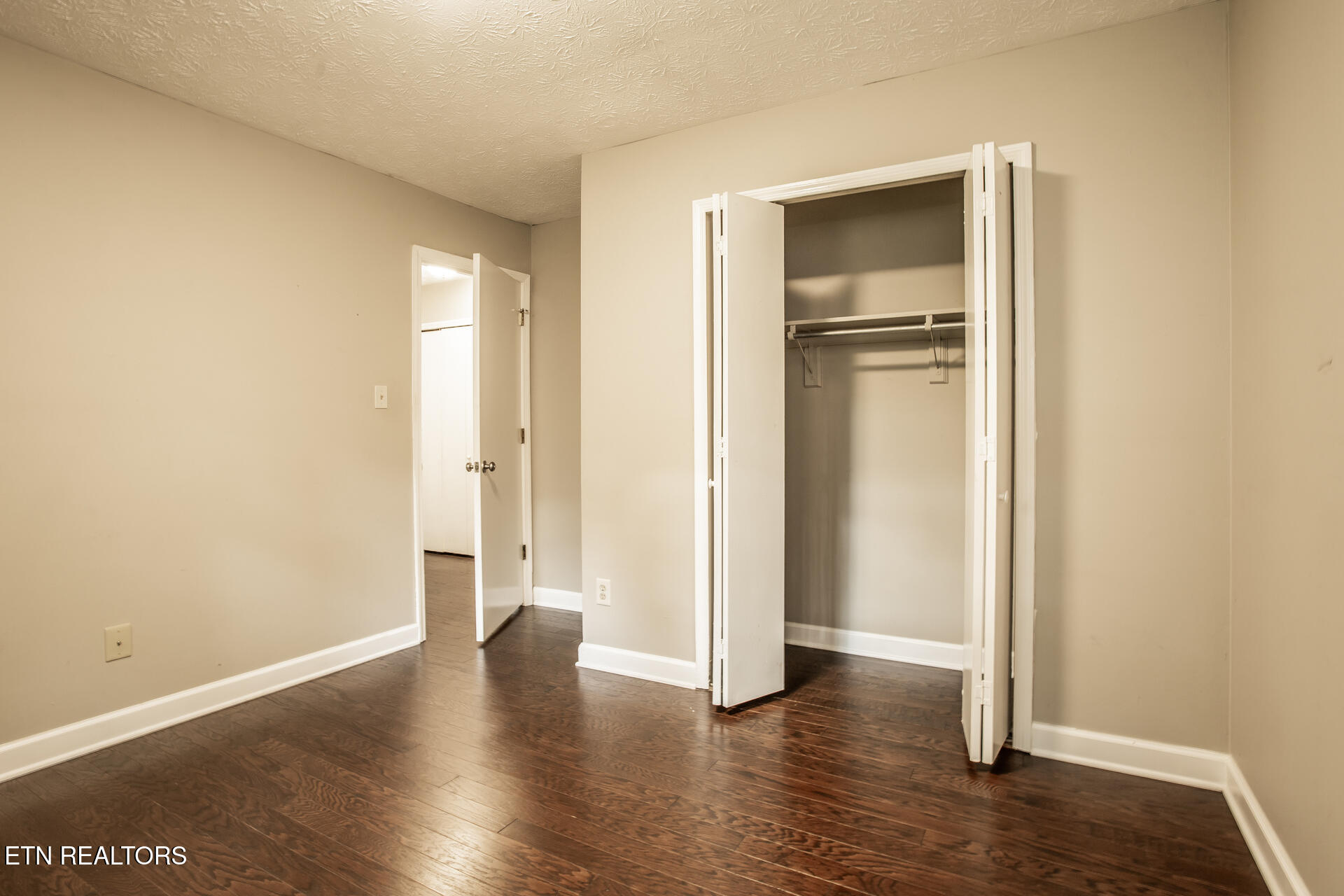 6009 Woodbark Trace Knoxville TN 37921