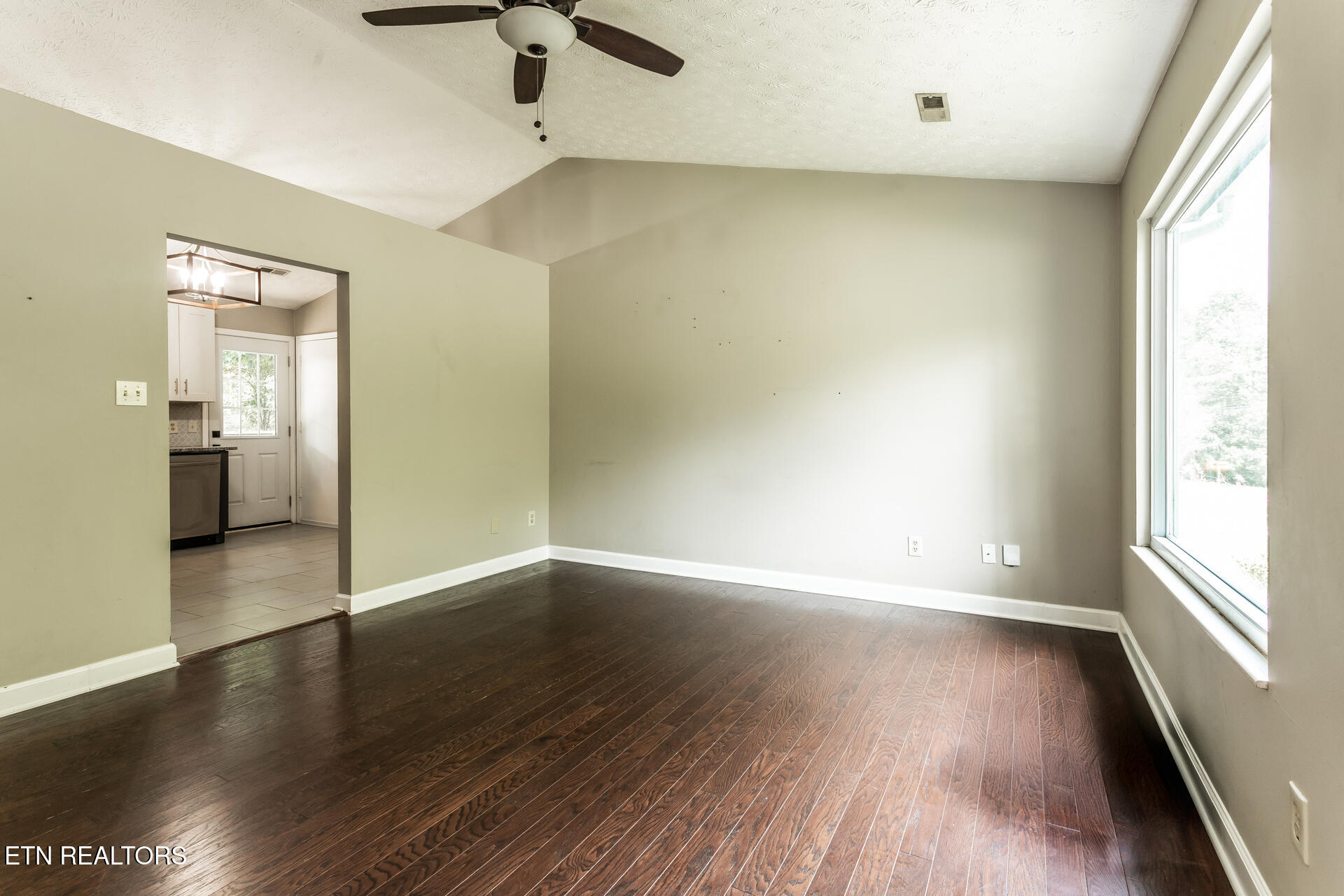 6009 Woodbark Trace Knoxville TN 37921