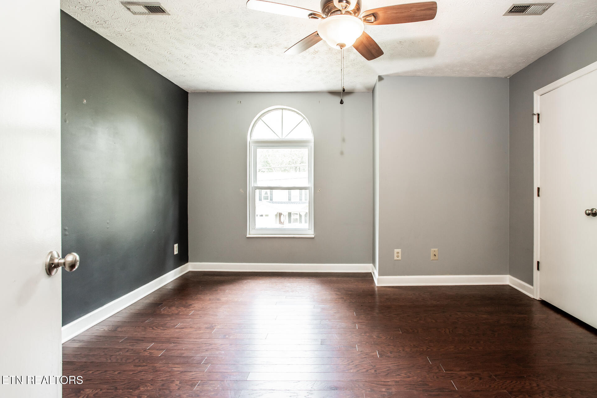 6009 Woodbark Trace Knoxville TN 37921