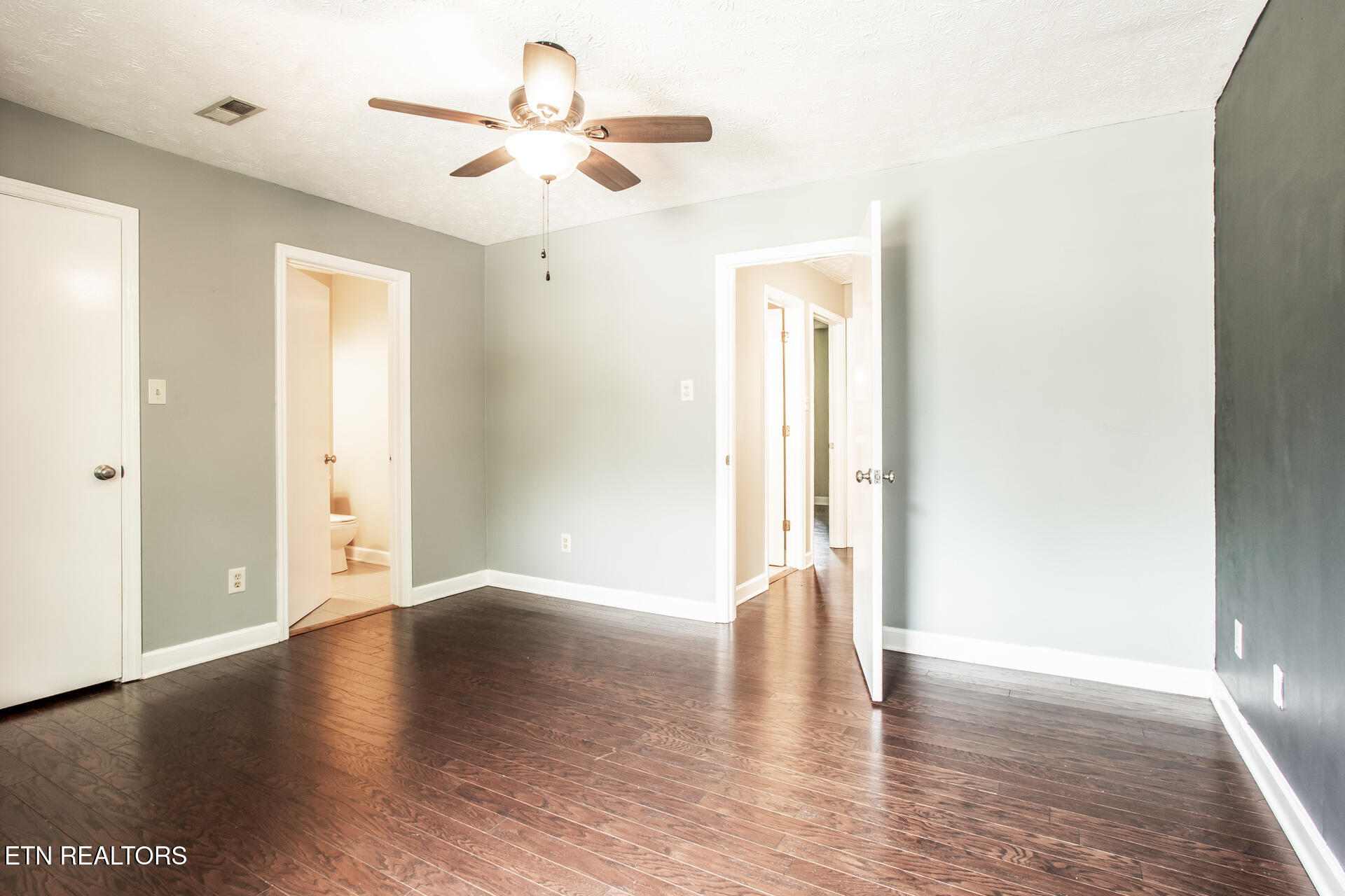 6009 Woodbark Trace Knoxville TN 37921