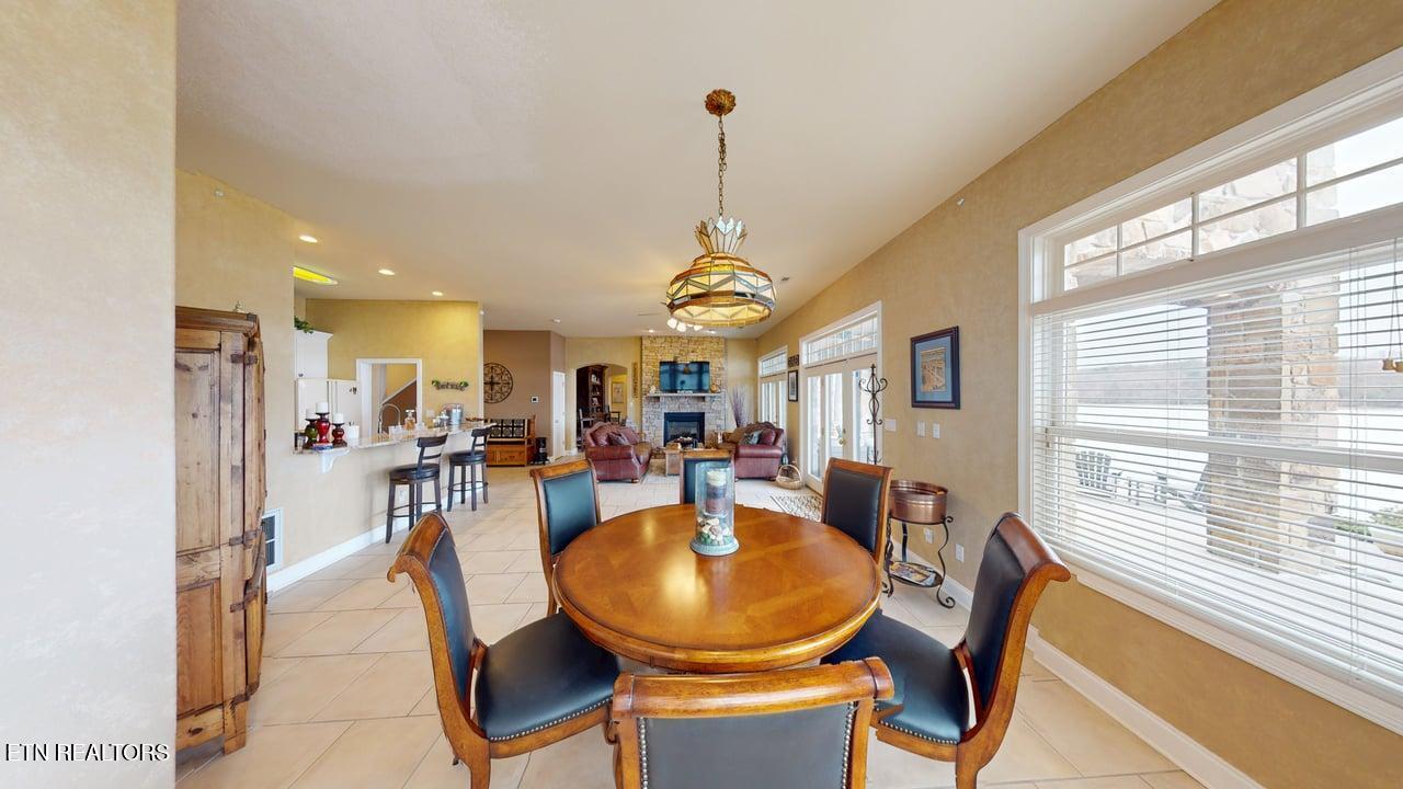275 Rock Point Drive Vonore TN 37885
