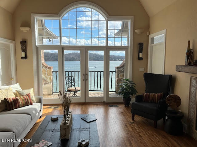 275 Rock Point Drive Vonore TN 37885