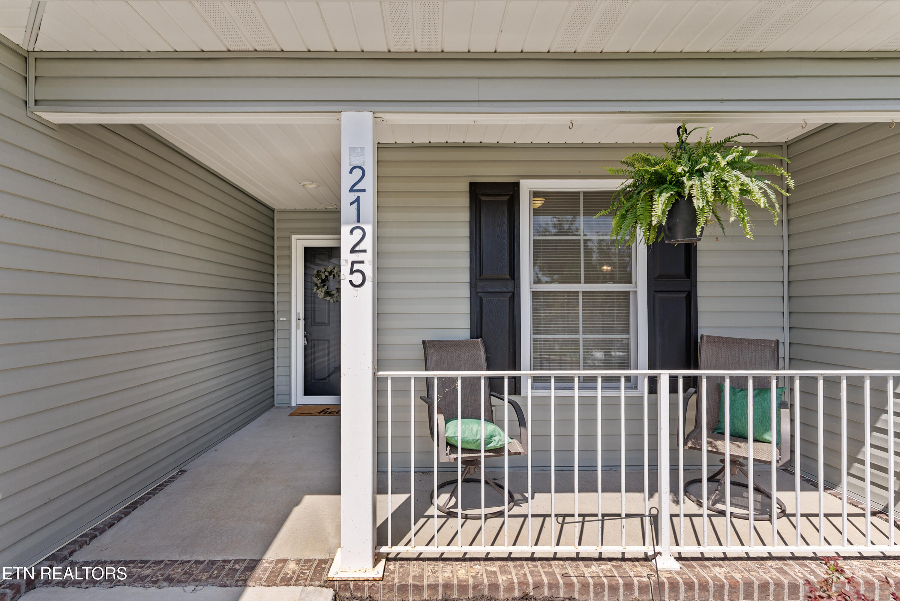 2125 Bluebonnet Drive Mascot TN 37806