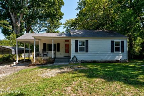 512 Akers Street Maryville TN 37804
