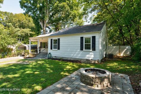 512 Akers Street Maryville TN 37804