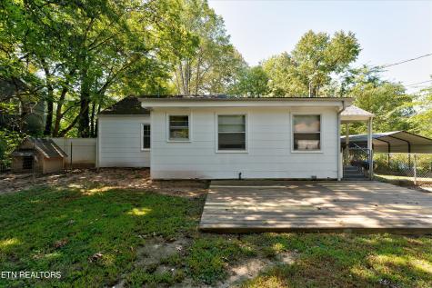 512 Akers Street Maryville TN 37804