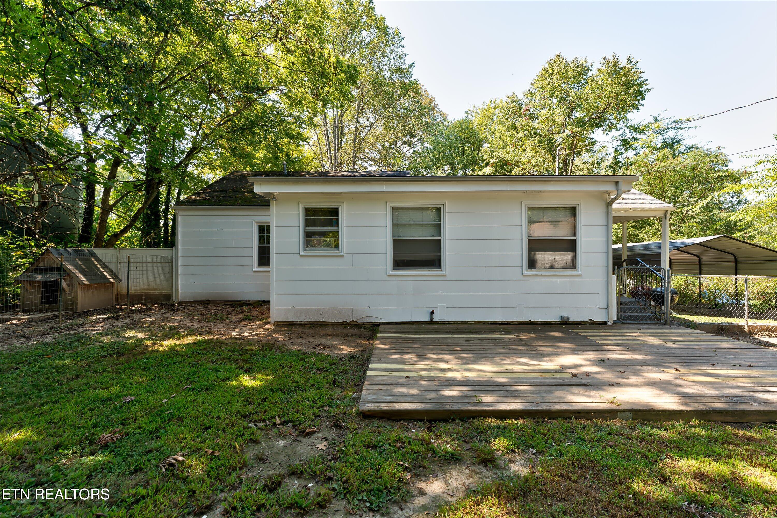 512 Akers Street Maryville TN 37804
