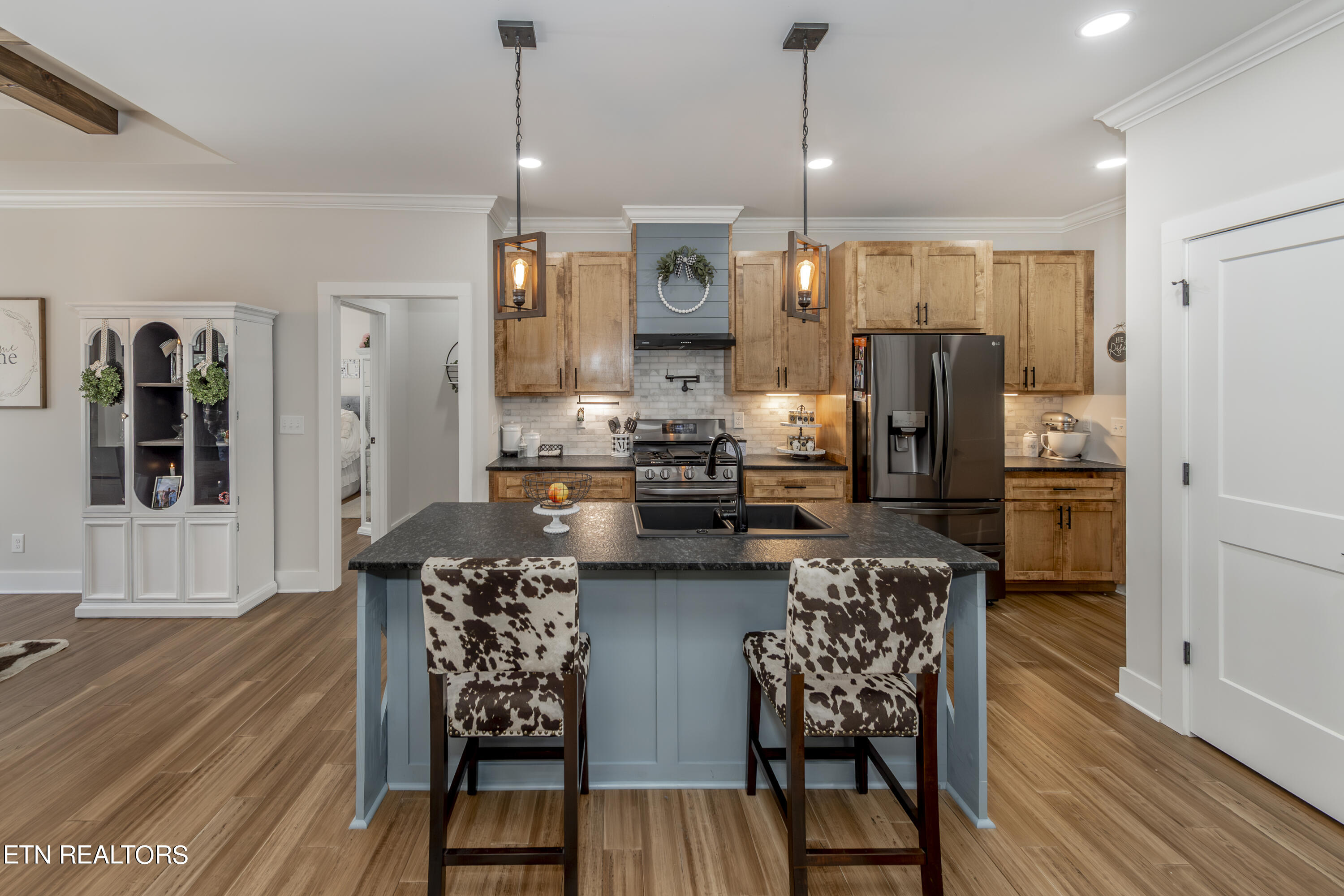 102 Doya Lane Loudon TN 37774