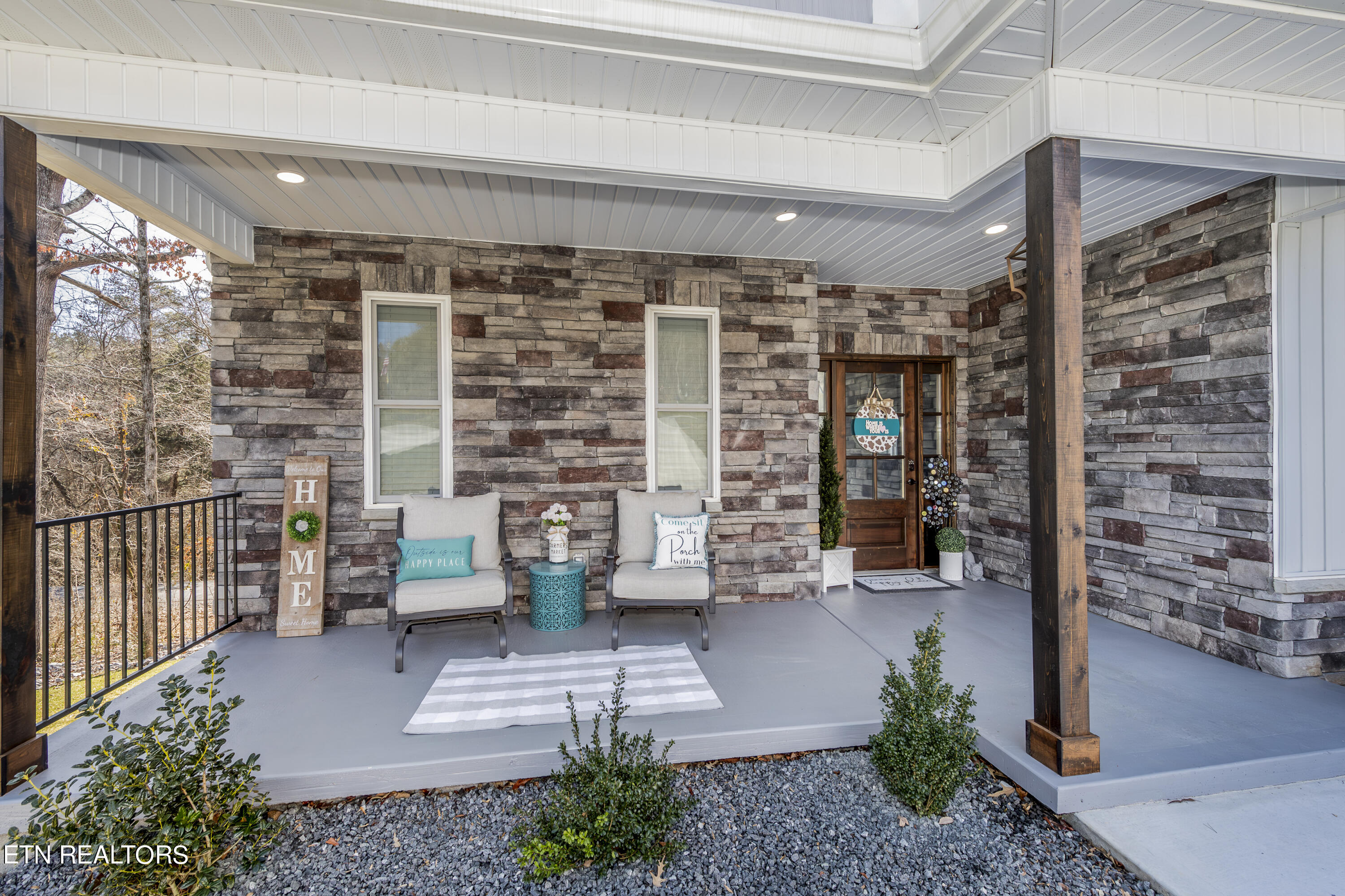102 Doya Lane Loudon TN 37774