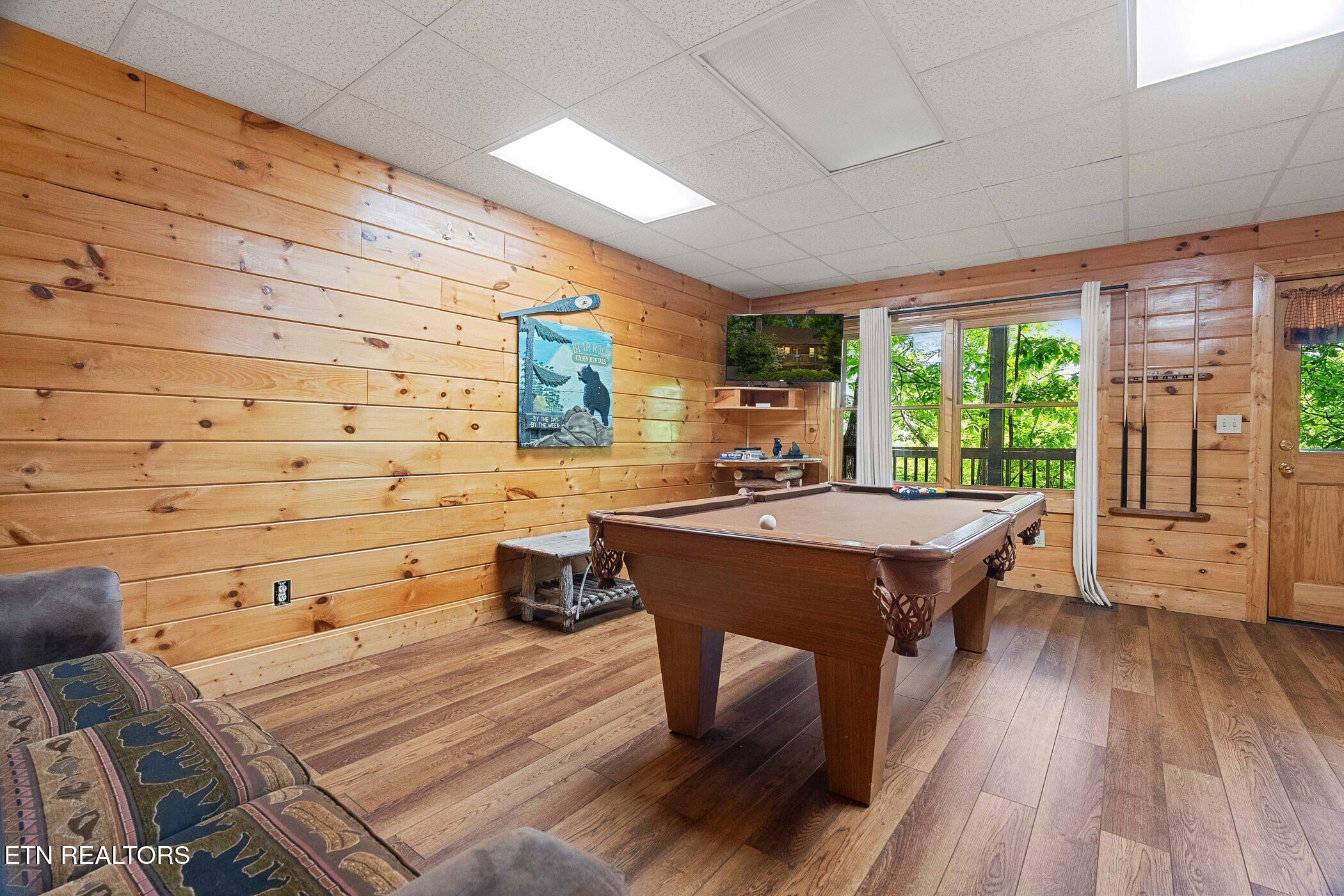 746 Nighthawk Way Pigeon Forge TN 37863