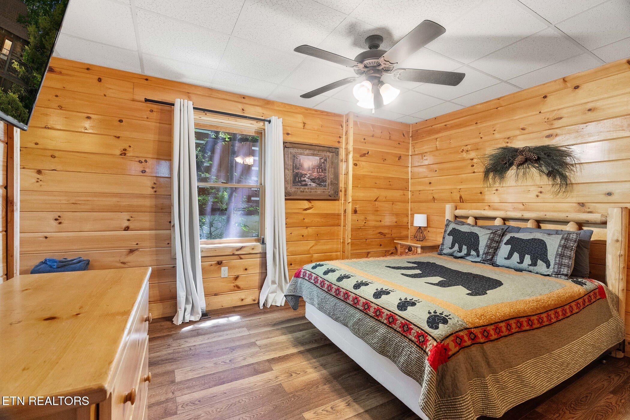 746 Nighthawk Way Pigeon Forge TN 37863