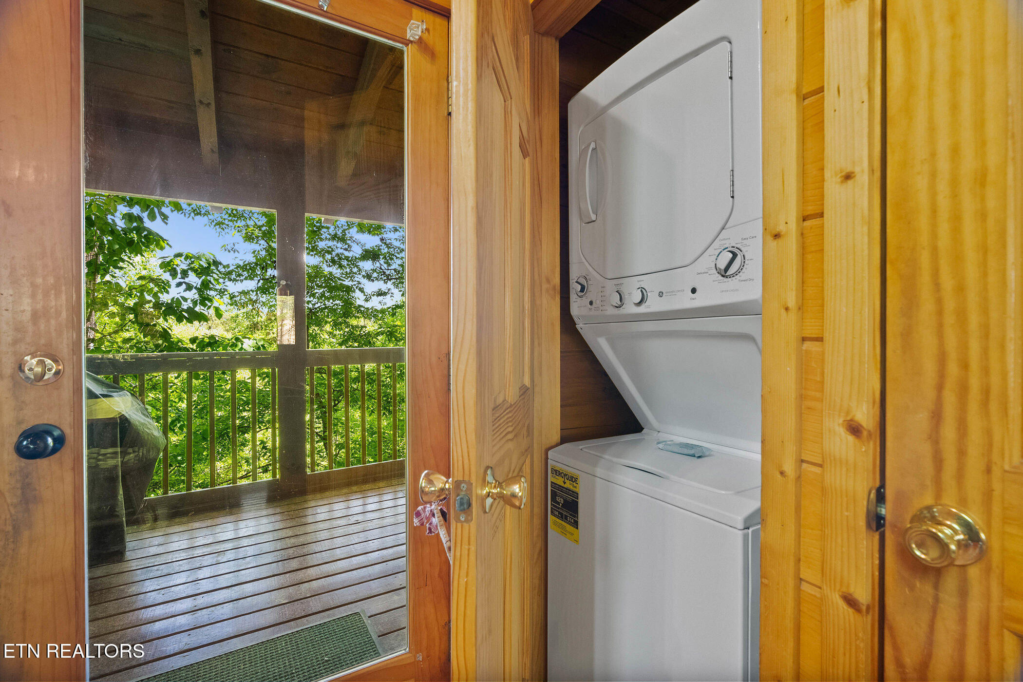 746 Nighthawk Way Pigeon Forge TN 37863