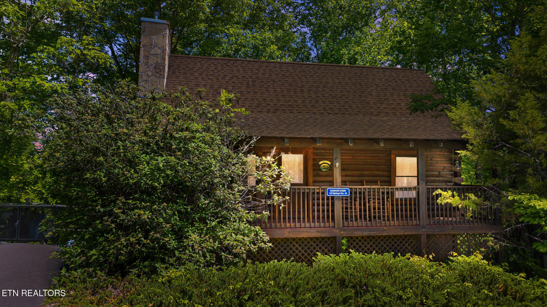 746 Nighthawk Way Pigeon Forge TN 37863