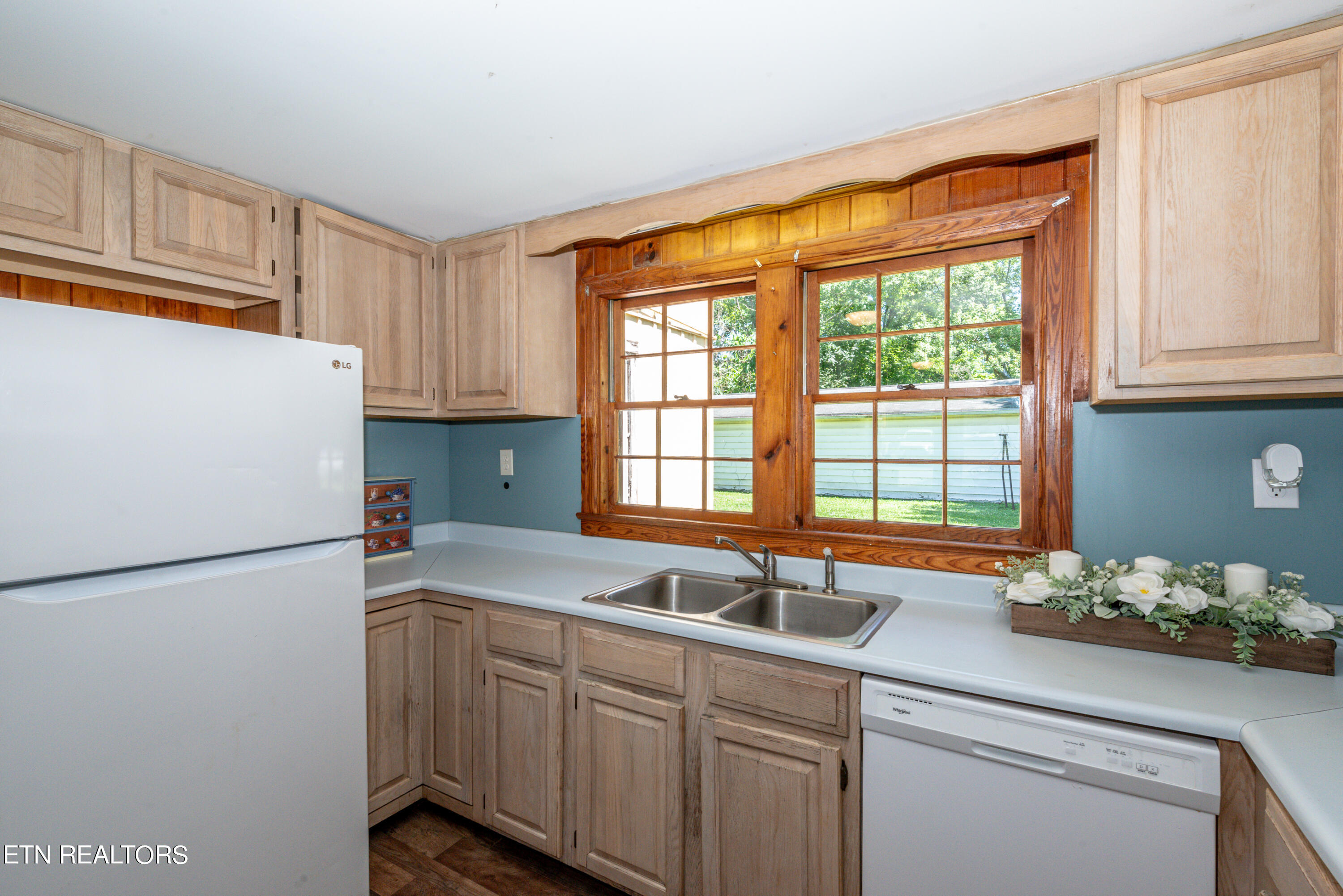 8121 Old Highway 73 Townsend TN 37882