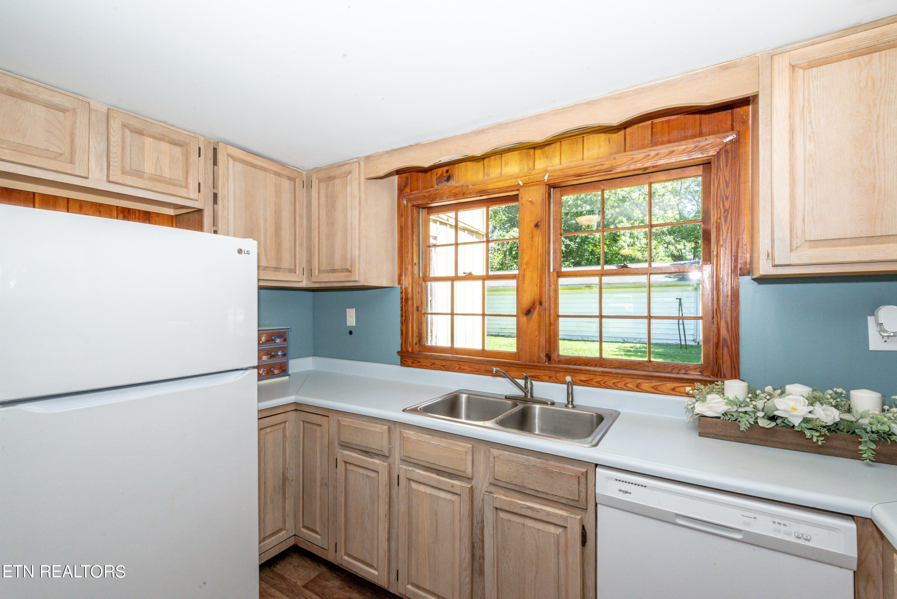 8121 Old Highway 73 Townsend TN 37882