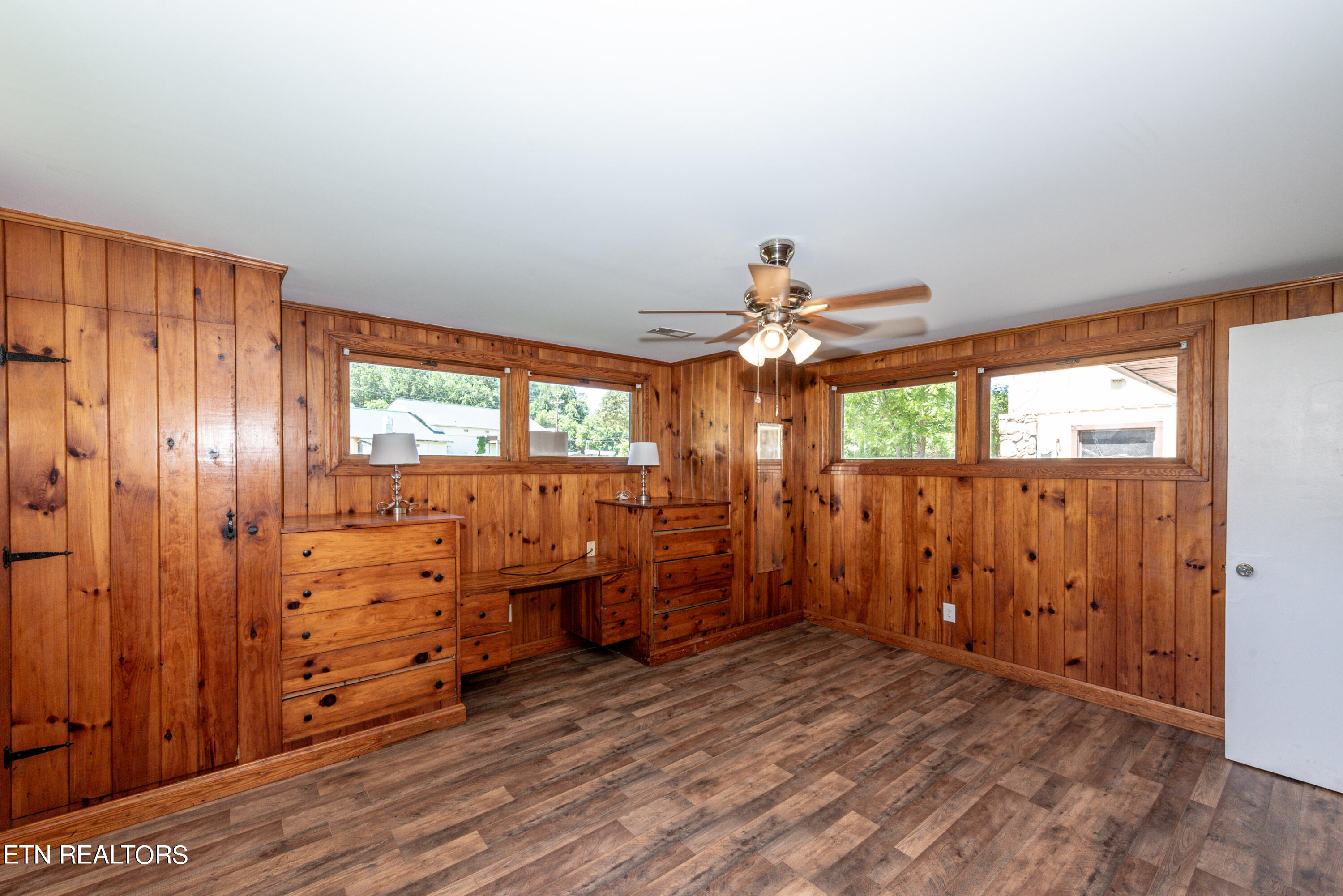 8121 Old Highway 73 Townsend TN 37882