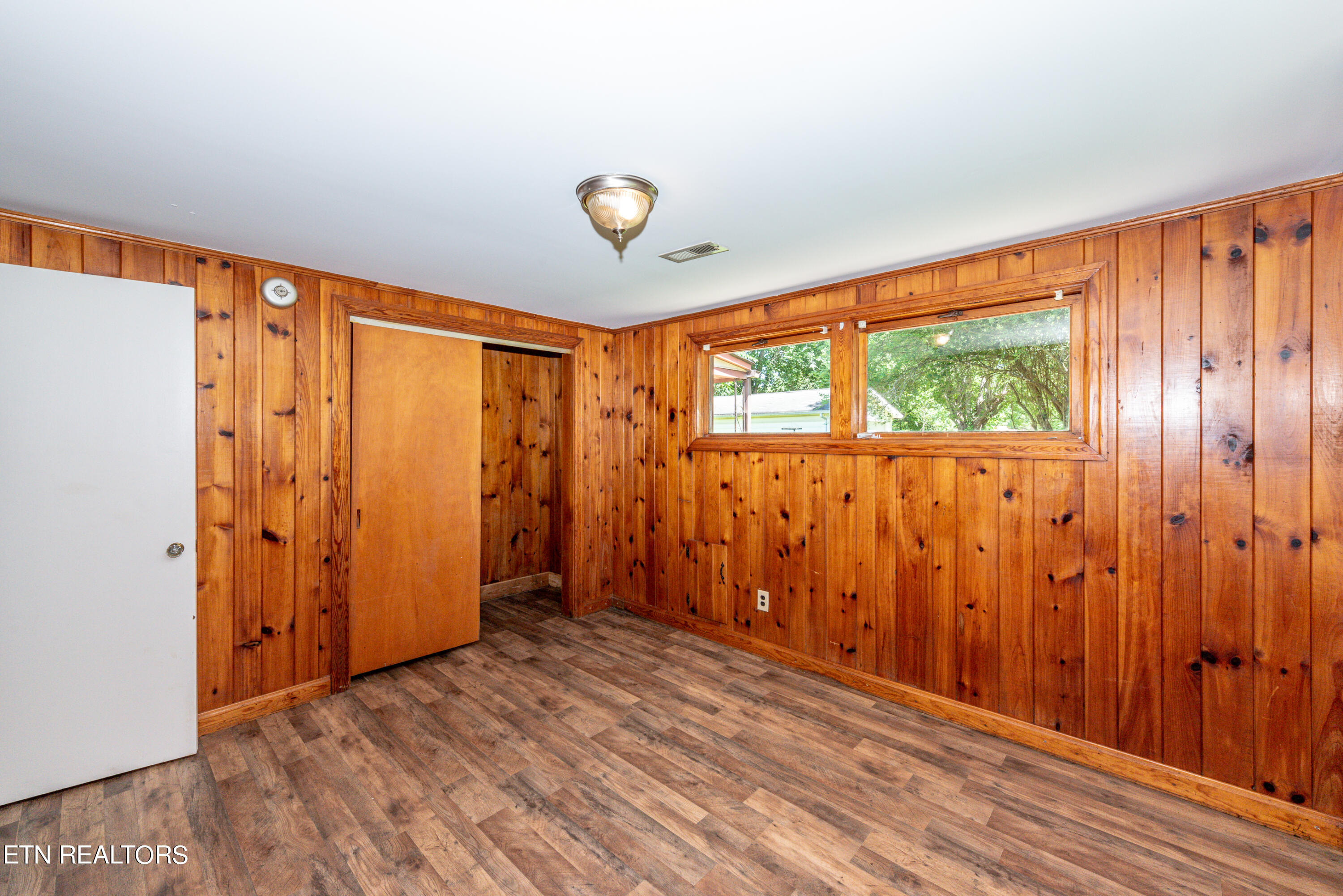 8121 Old Highway 73 Townsend TN 37882
