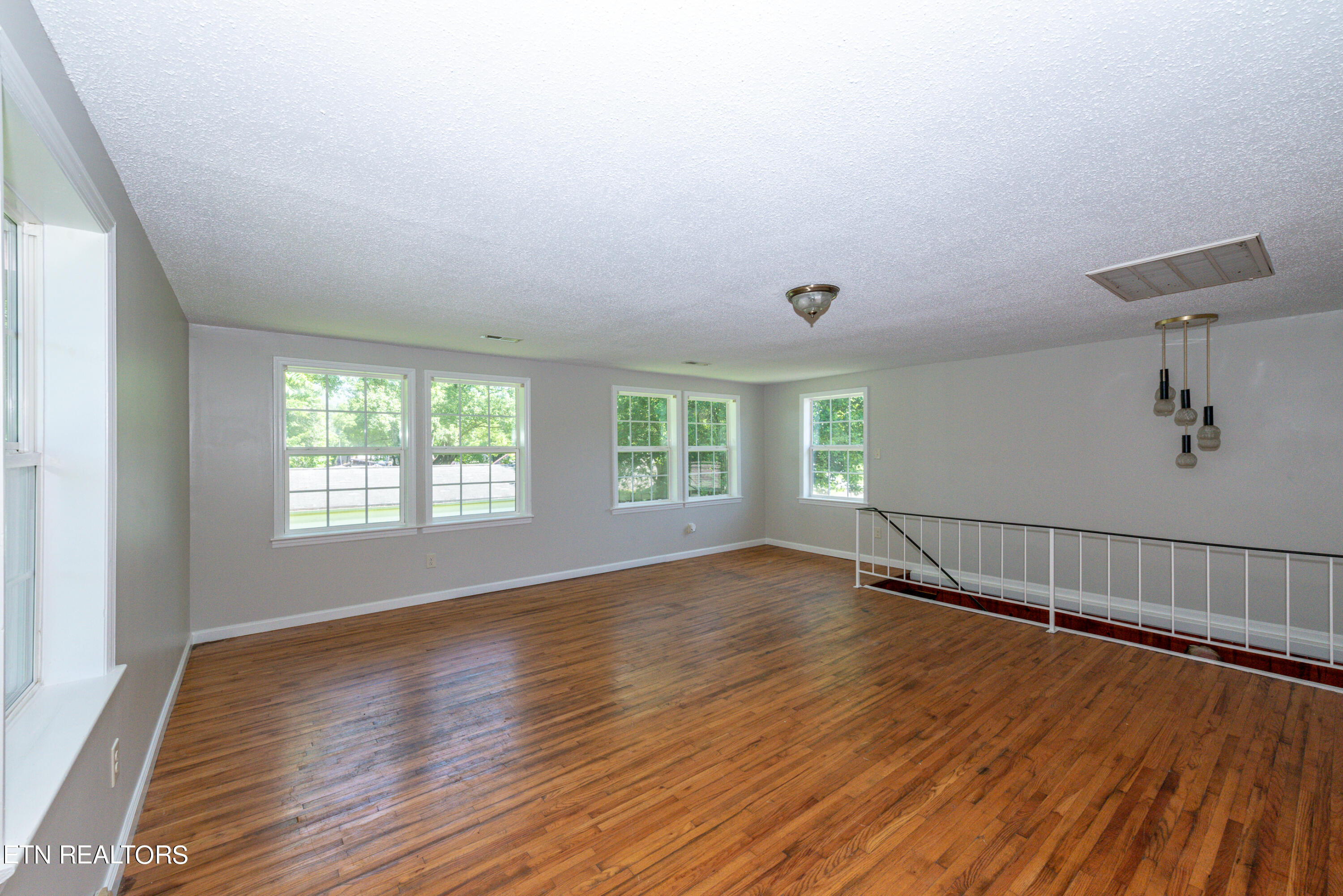 8121 Old Highway 73 Townsend TN 37882