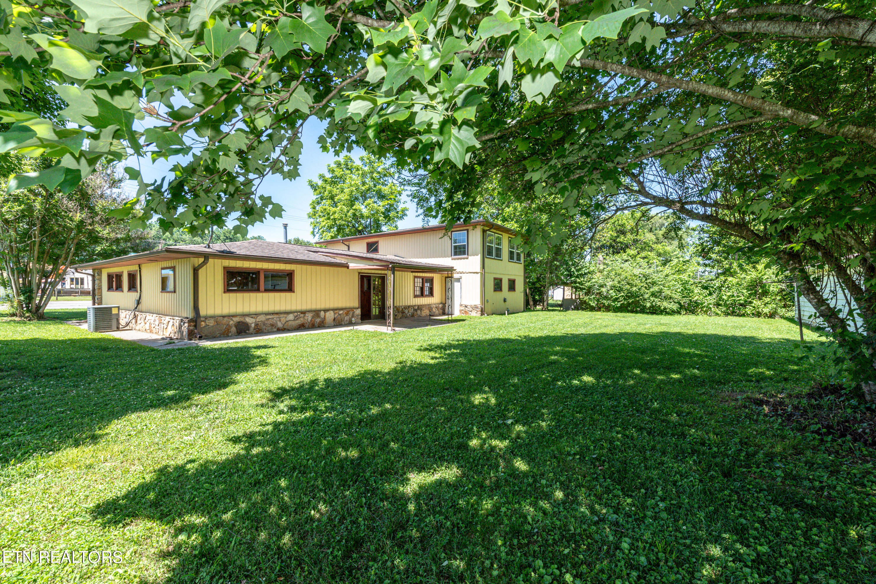 8121 Old Highway 73 Townsend TN 37882