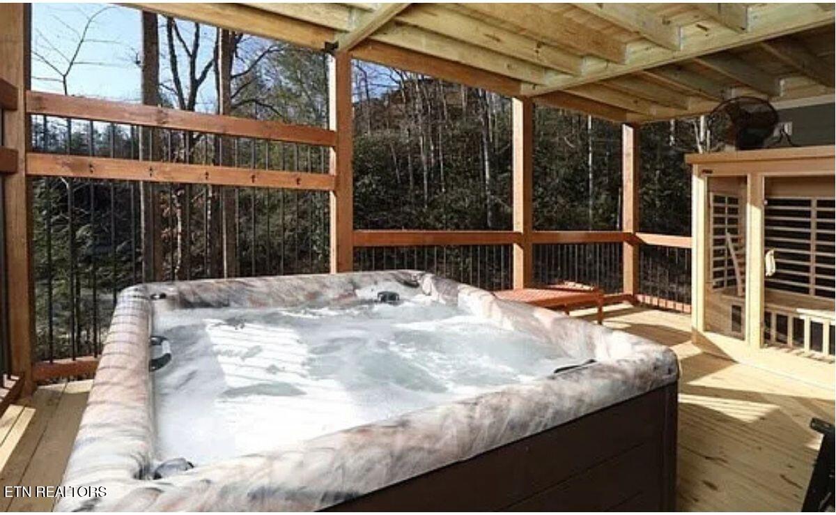 1204 Bianca Way Gatlinburg TN 37738