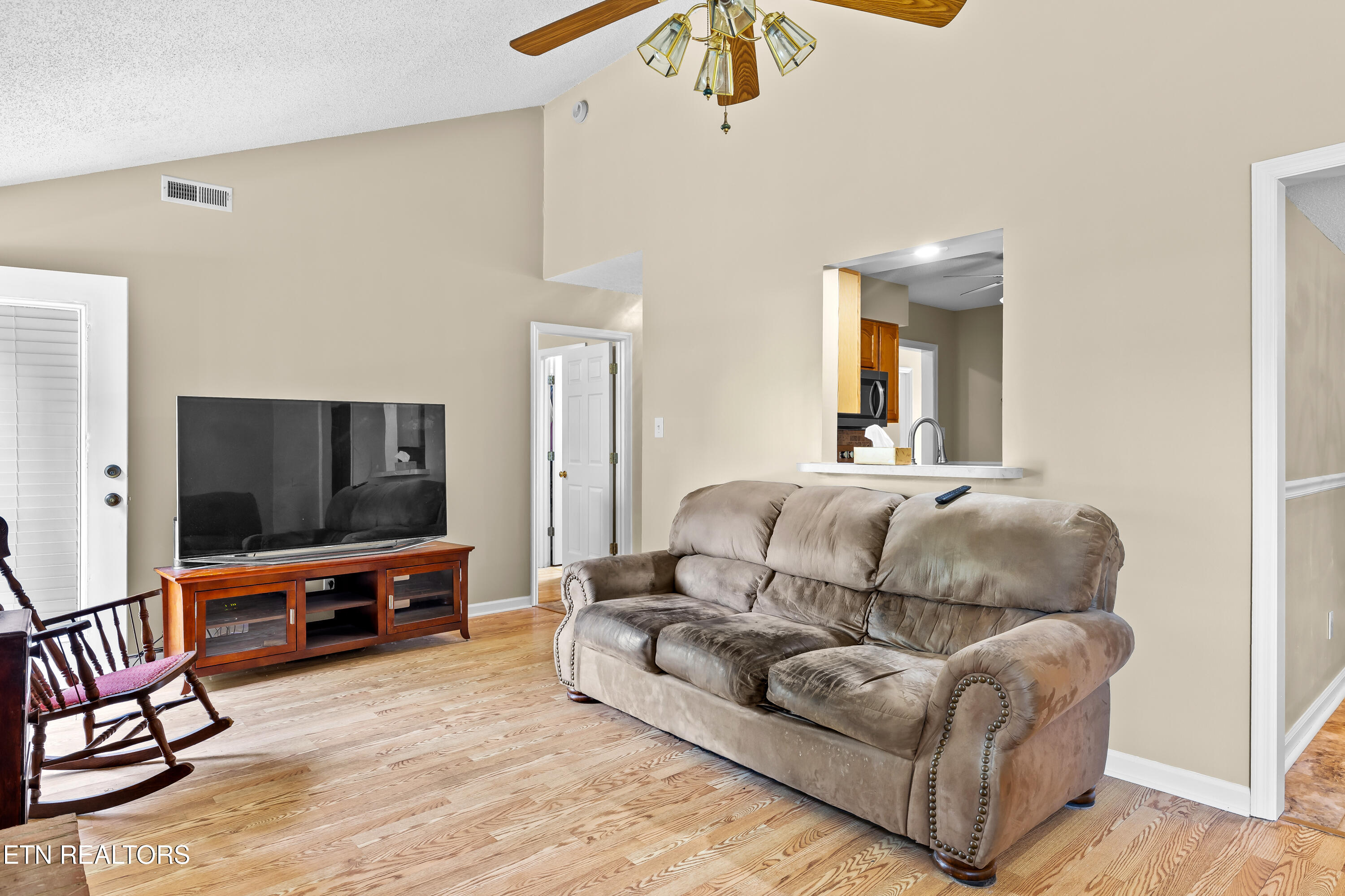 8015 Fenton Way Powell TN 37849